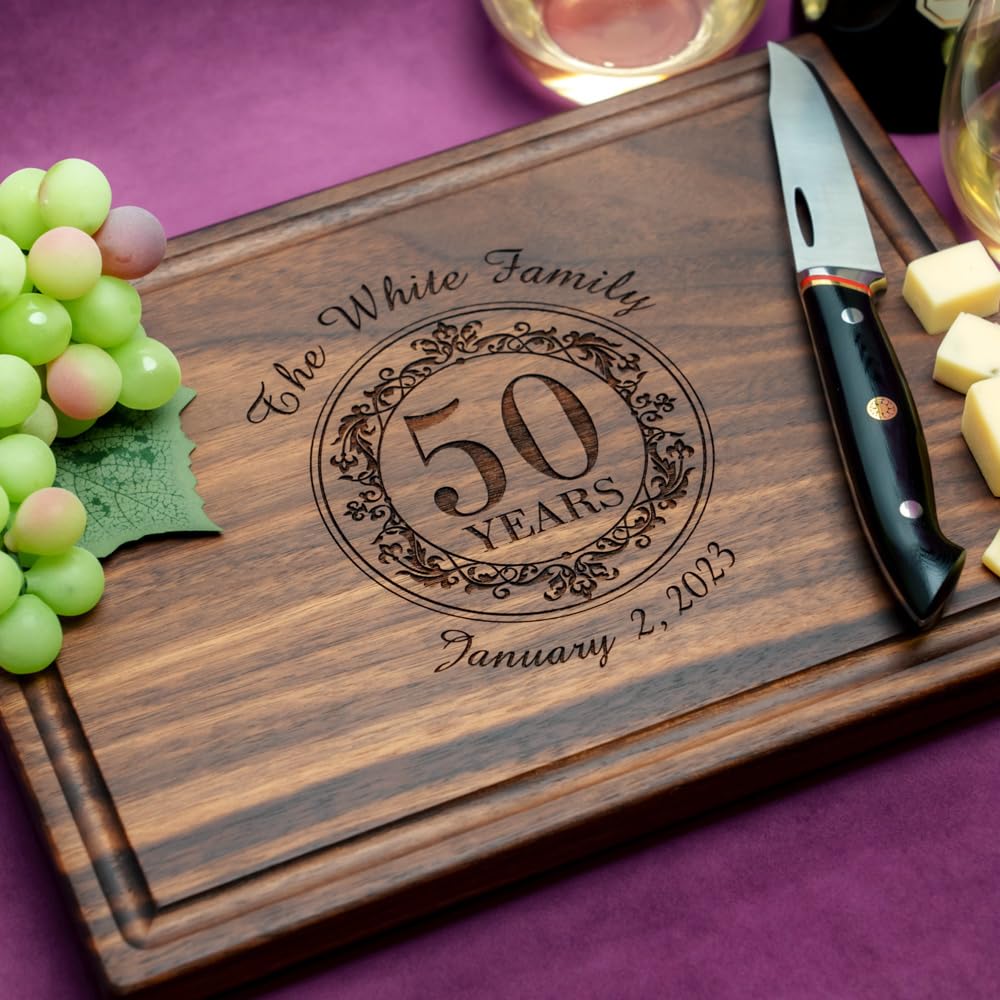 Personalized Wood Cutting Board - Handmade Engraved Charcuterie Board - Custom Wedding & Anniversary Gift for Couples - Elegant Round Design No.011 - Perfect for Cheese Platters, Charcuterie Displays & Family Gatherings