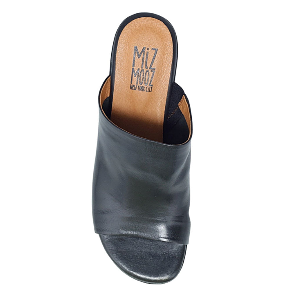 Gwen - Stylish and Comfortable Women's Fashion Apparel for Everyday Wear | Perfect for Work, Casual Outings, and Special Occasions
