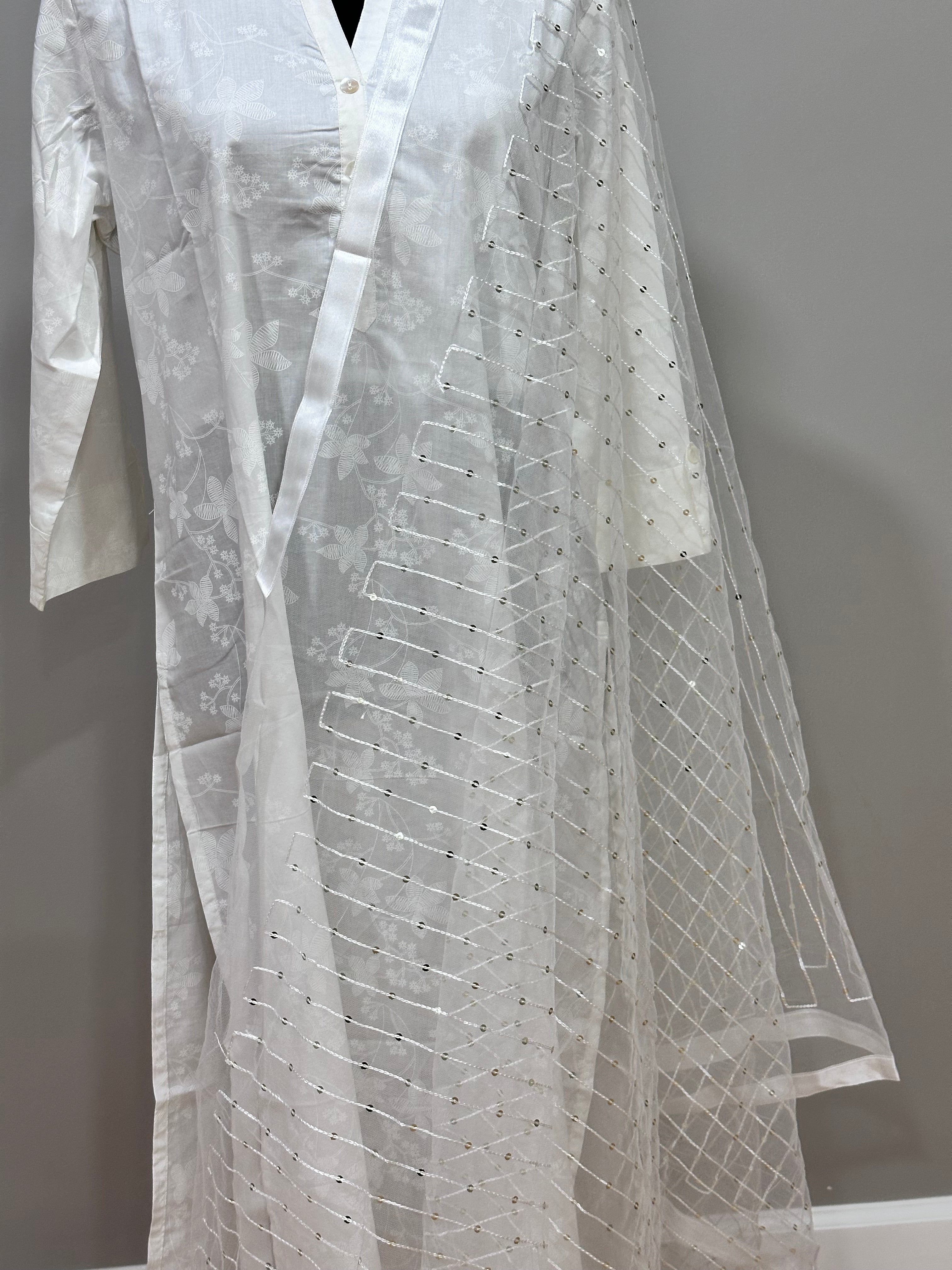 Elegant White Net Dupatta with Gold Sequins - Perfect for Weddings, Parties & Festive Occasions
