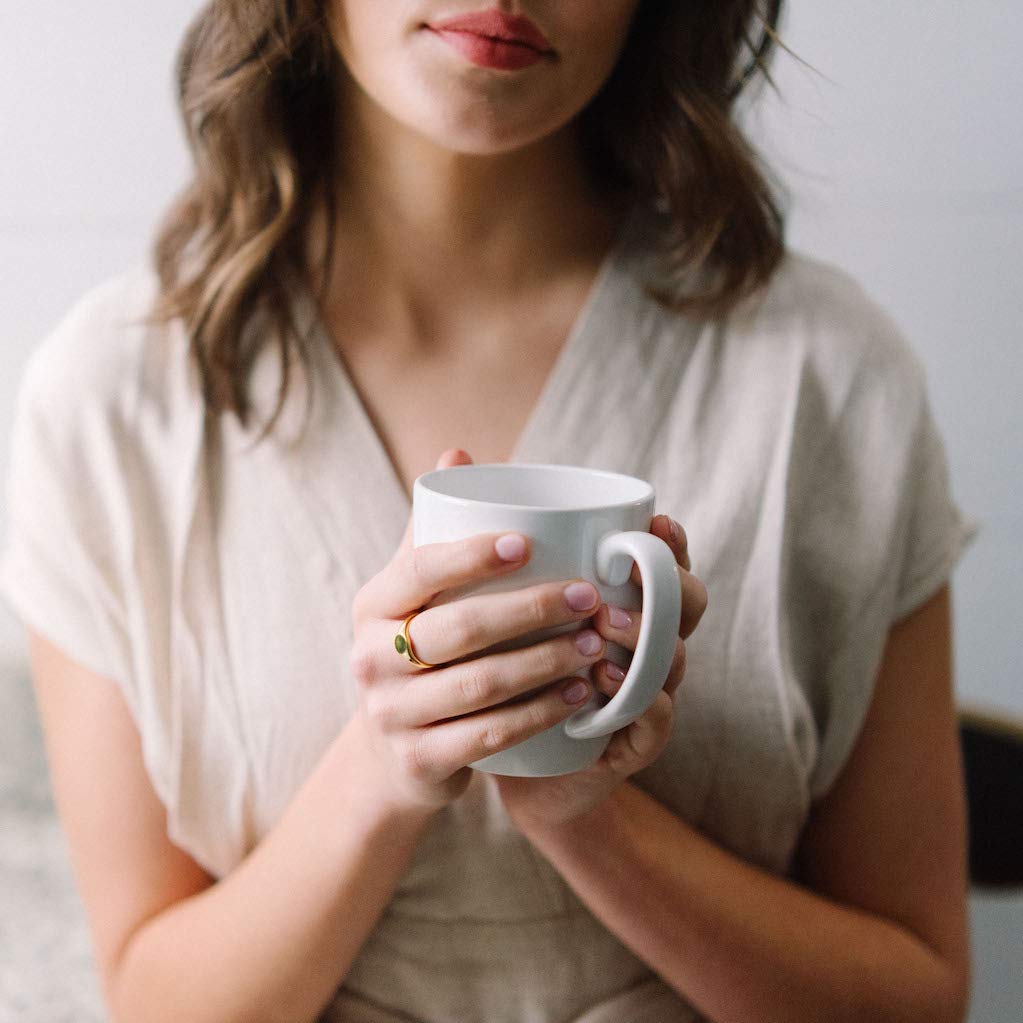 Honeycat Signet Ring for Women - Minimalist & Delicate Gold, Rose Gold or Silver Jewelry - Perfect for Everyday Wear, Gift Giving & Special Occasions
