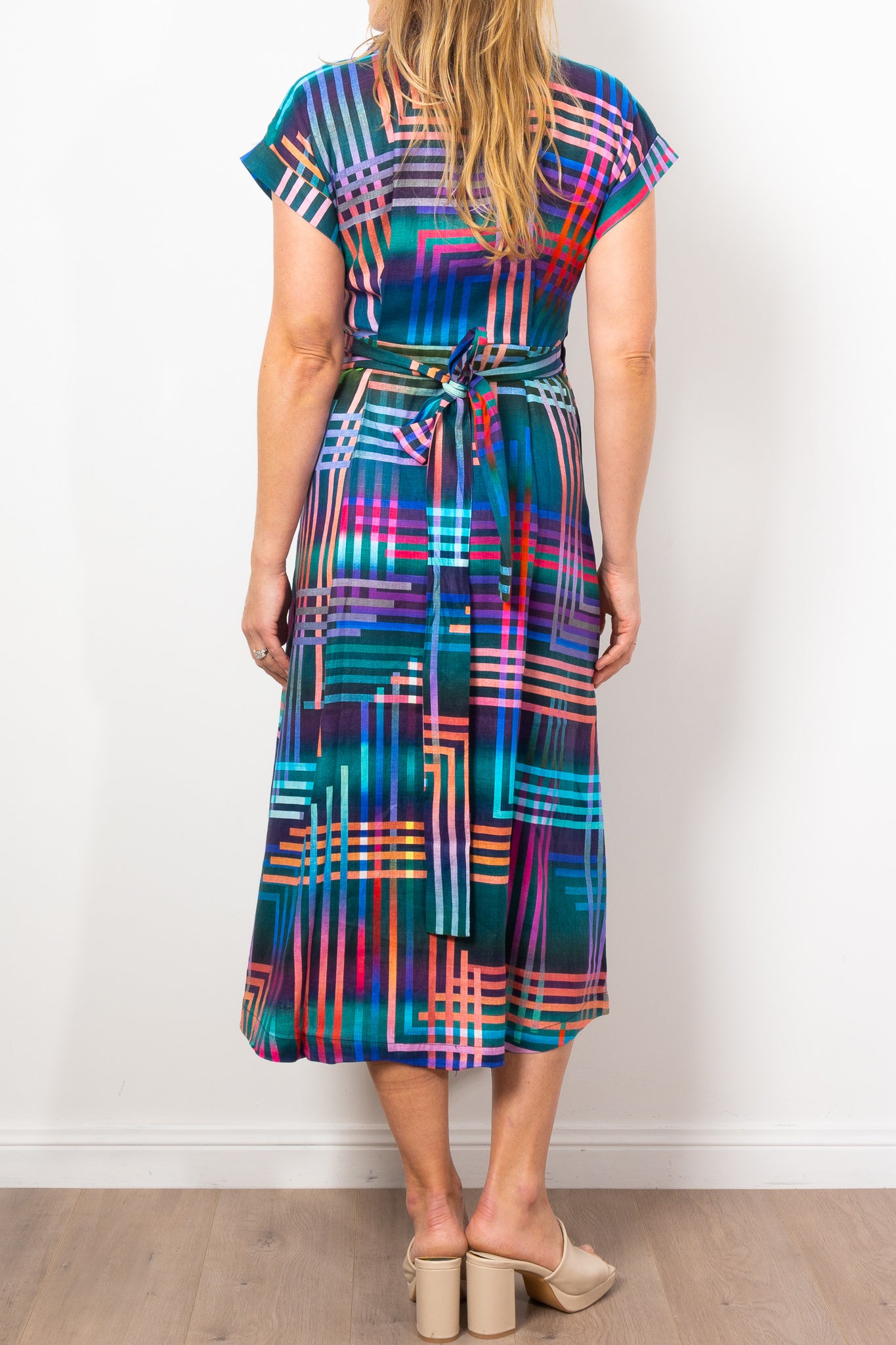 ELK Minnen Wrap Dress for Women - Navy Blue Lightweight Flowy Maxi Dress for Summer, Beach, and Casual Wear