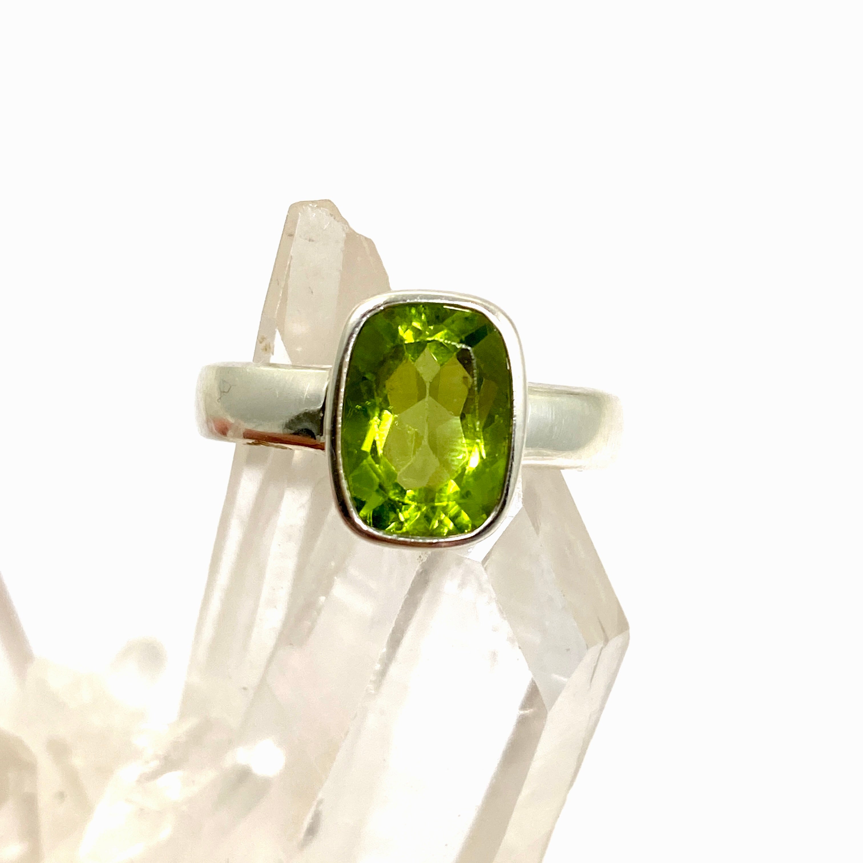 Peridot Rectangular Faceted Ring - Size 8 - PRGJ844 - Elegant Green Gemstone Jewelry for Women, Perfect for Weddings, Parties & Everyday Wear