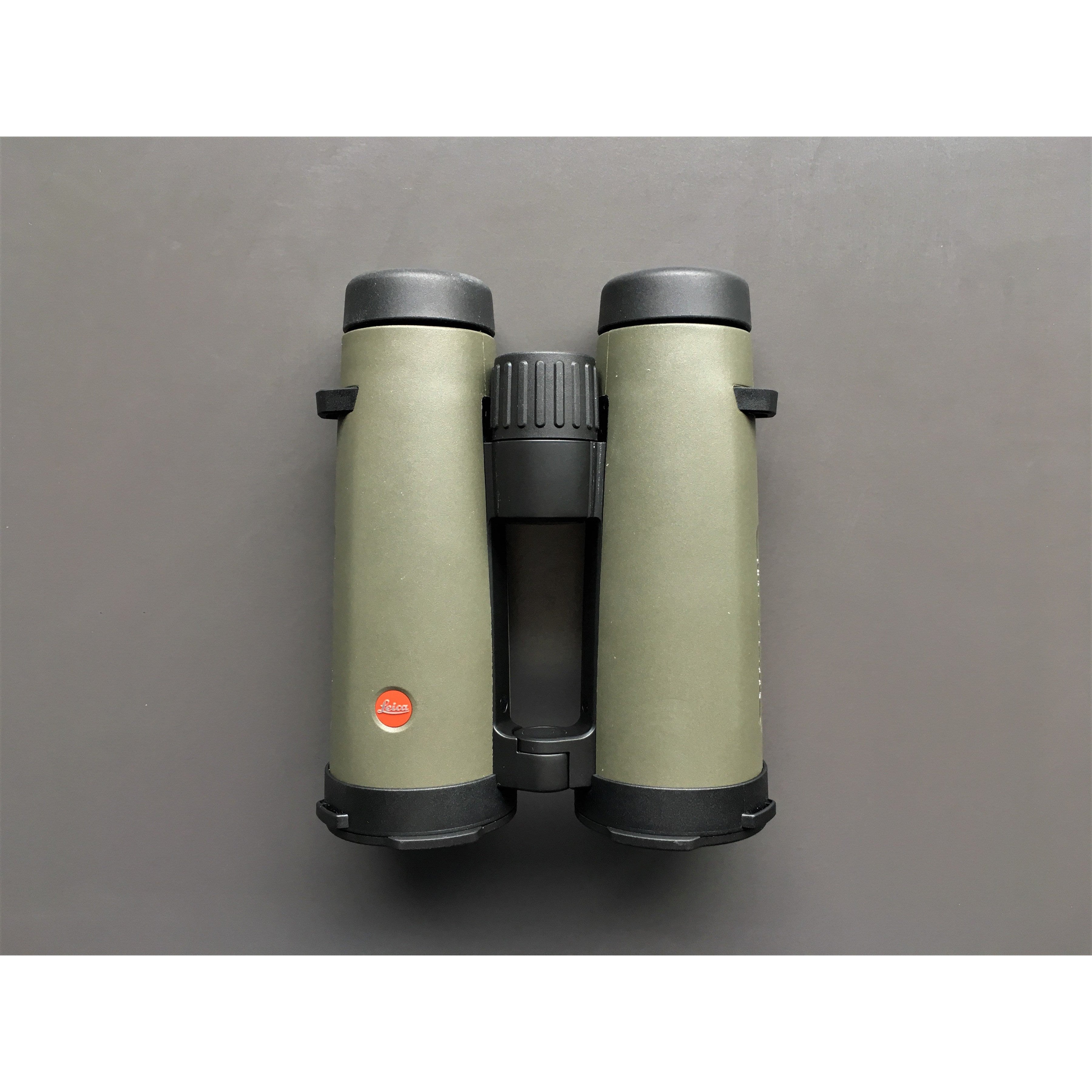 Leica Noctivid 10x42 Binoculars - High-End Optics for Bird Watching, Hunting & Outdoor Adventures (Olive Green)