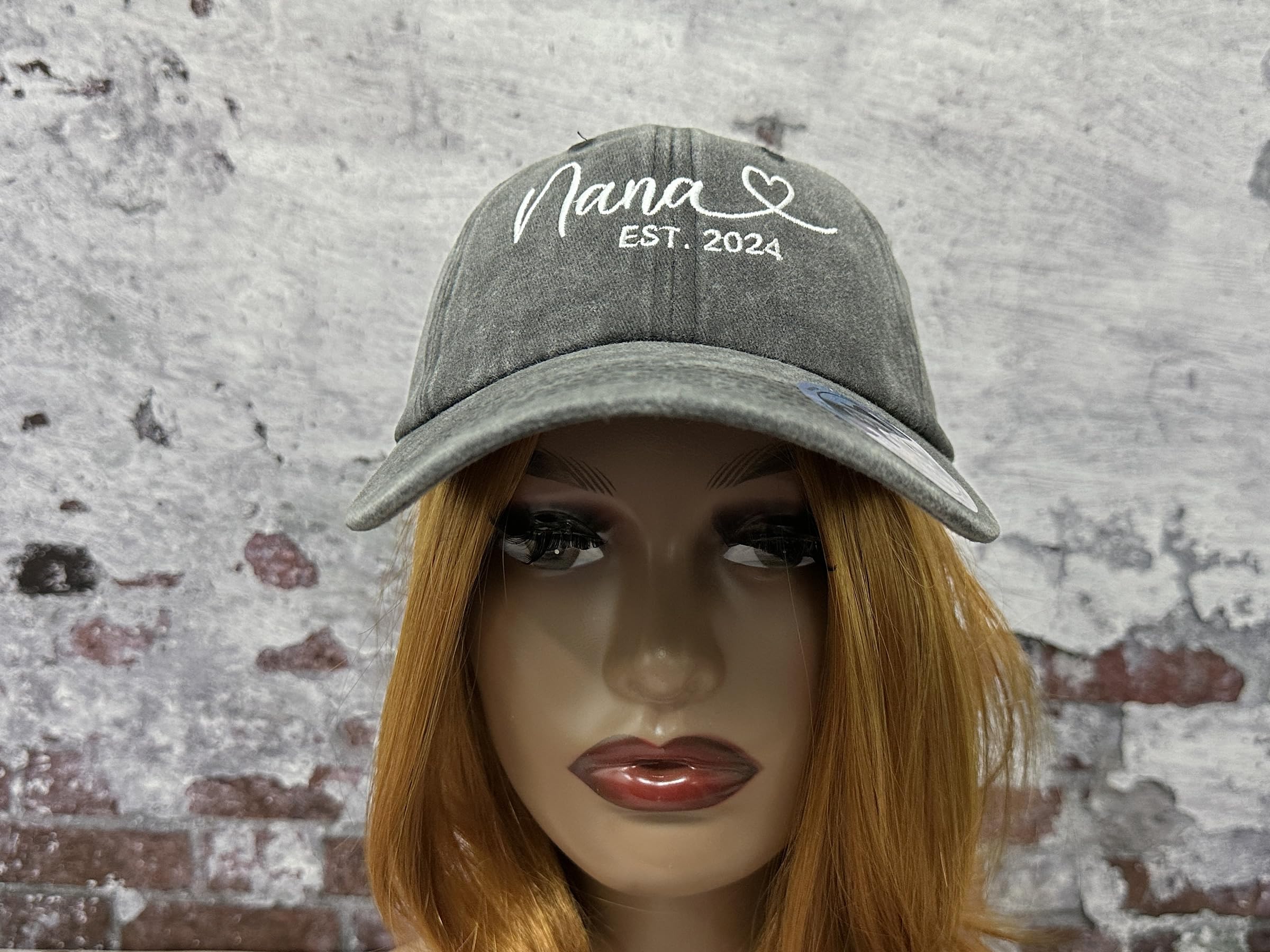 Stylish Embroidered Baseball Caps for Women & Men - Trendy Dad Hats for Mom, Grandma, Grandpa, Aunt & Nana - Perfect for Outdoor Activities, Sports & Casual Wear