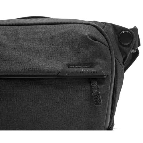 Peak Design Everyday Sling 3L Camera Bag - Compact & Waterproof Crossbody Sling for DSLR, Mirrorless Cameras - Perfect for Travel, Hiking & Street Photography (Black)