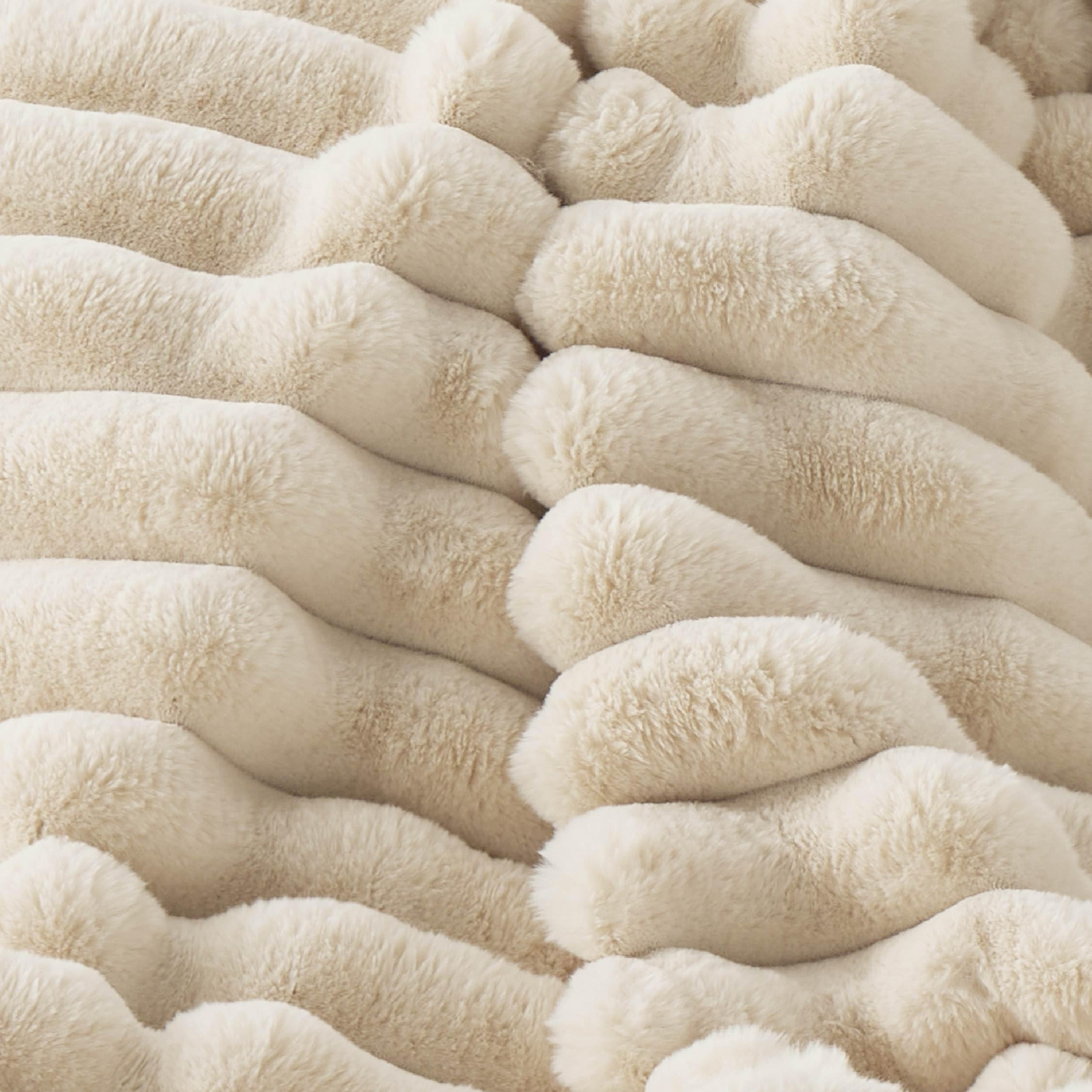 Bedsure Faux Fur Blanket - Ultra Soft & Fluffy Beige Plush Throw Blanket for Couch, Sofa, Bed - Warm Cozy Blanket for Winter, Christmas Gift for Women - 50x70 Inches - Perfect for Snuggling, Movie Nights & Home Decor
