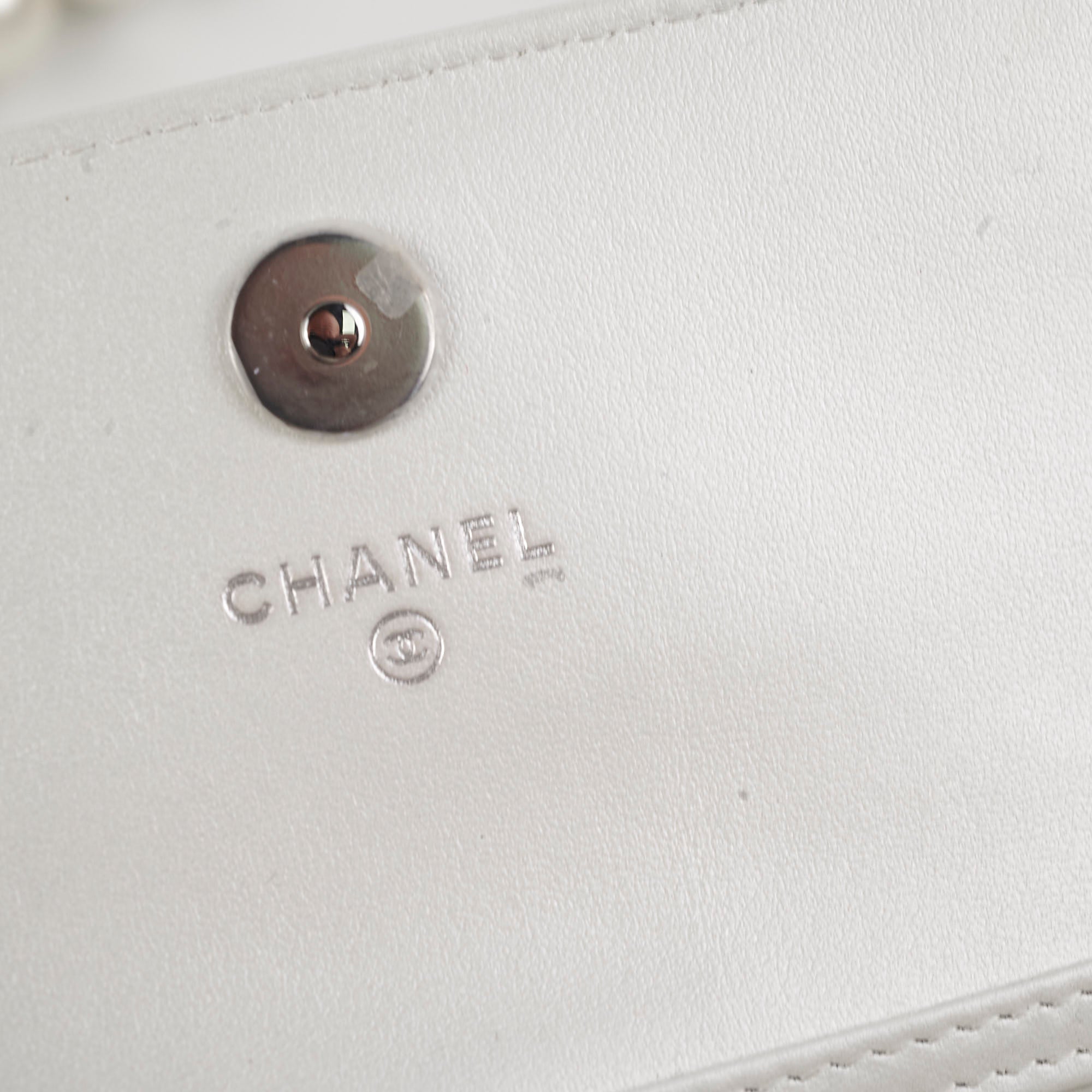 Chanel Pearl Crossbody Bag White 31 Series - Luxury Designer Handbag for Women | Perfect for Parties, Dates & Special Occasions