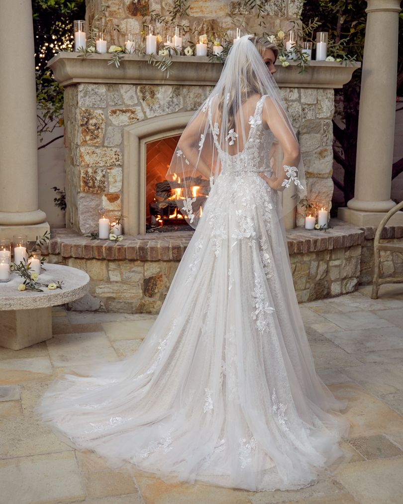 Casablanca Lucy 2445 Elegant Evening Gown for Women - Formal Dresses for Prom, Wedding & Special Occasions