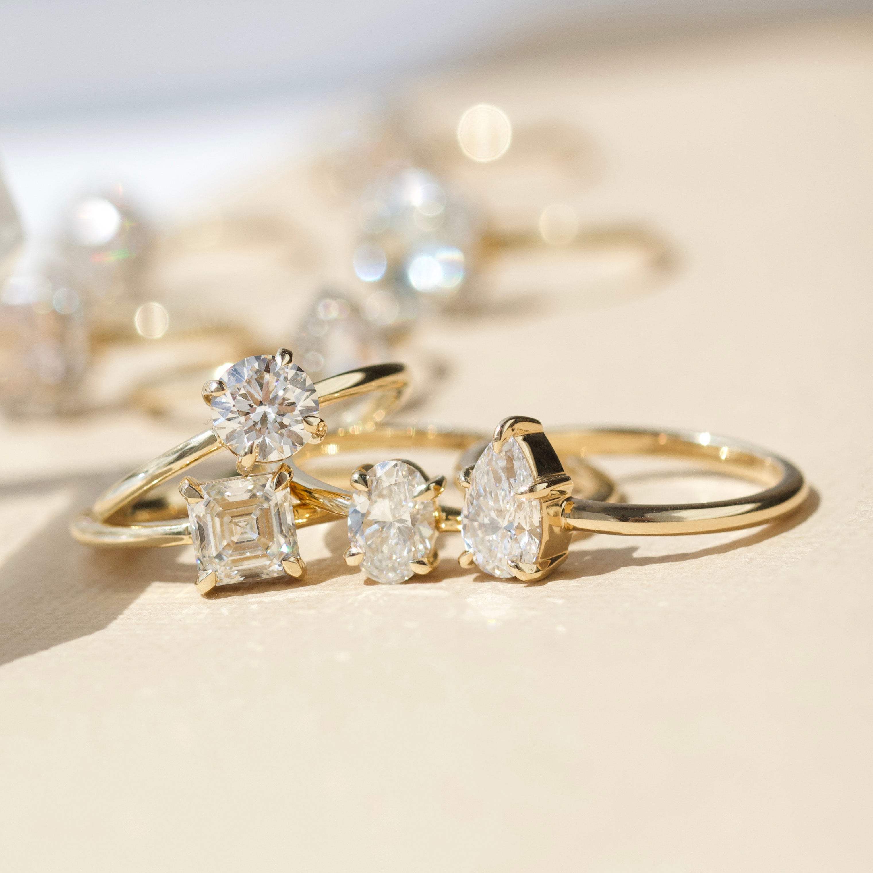 Clara Round Solitaire Diamond Ring - 14K White Gold Engagement Ring for Women, 1 Carat GIA Certified Diamond Wedding Band - Perfect for Proposals, Anniversaries & Special Occasions