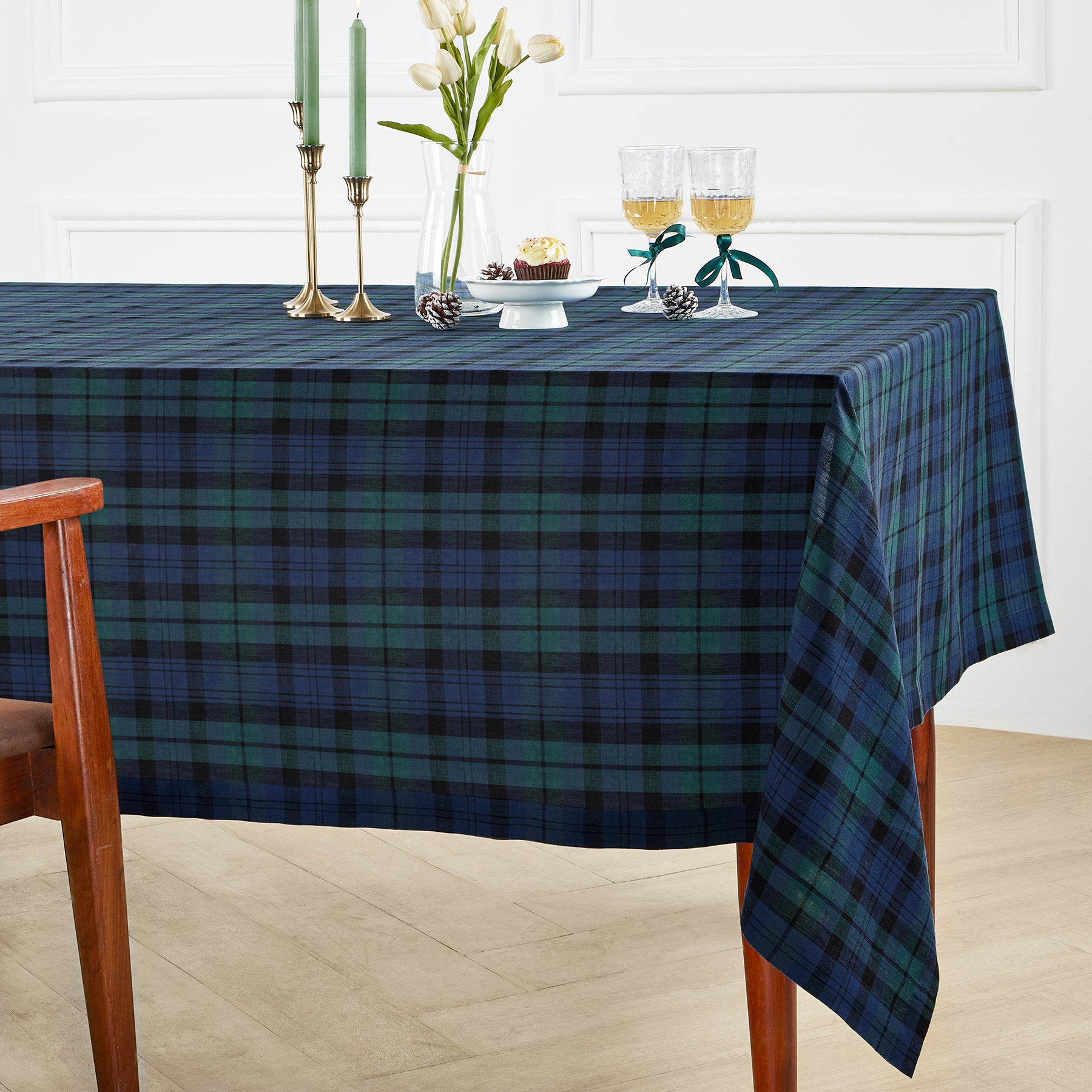 Premium Blackwatch Plaid Tablecloth - Waterproof & Wrinkle-Resistant - Perfect for Dining, Picnics, Parties & Holiday Decor