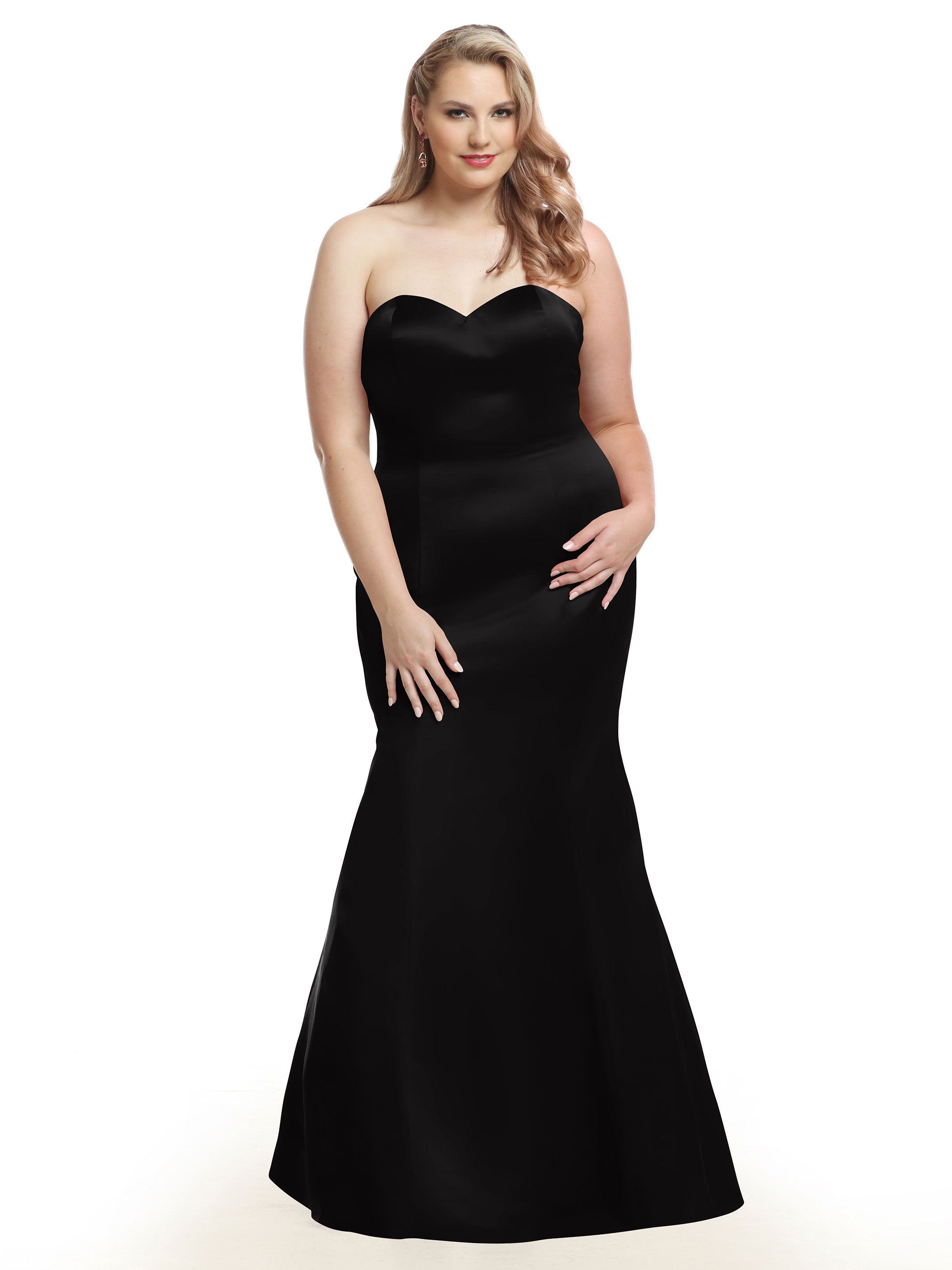 Elegant Strapless Satin Fit and Flare Bridesmaid Dress with Sweetheart Neckline - Perfect for Weddings, Formal Events & Special Occasions