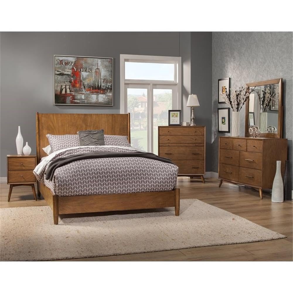 Home Square 2-Piece Bedroom Set - Full Size Panel Bed & Nightstand in Acorn Brown - Perfect for Small Spaces & Guest Rooms