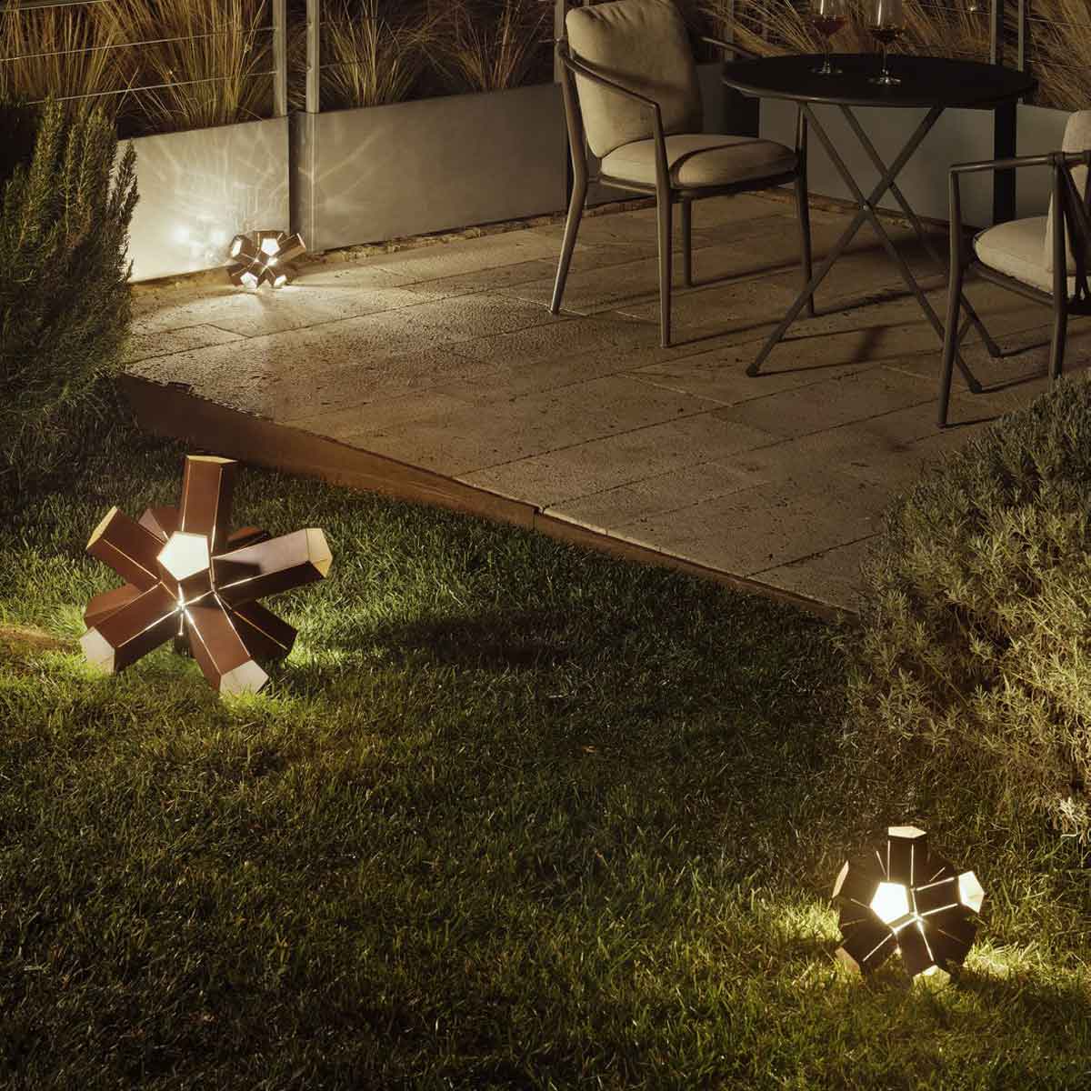 BANG Step and Wall Light - LED Stair Lighting for Indoor/Outdoor Use - Modern Motion Sensor Night Light for Hallway, Garden, Patio