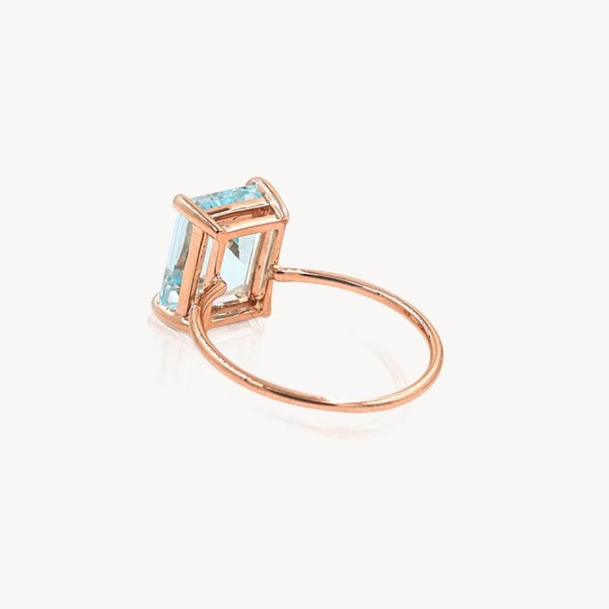 Stunning Large Starry Aquamarine Ring for Women - Elegant Blue Gemstone Jewelry - Perfect for Engagement, Wedding & Special Occasions