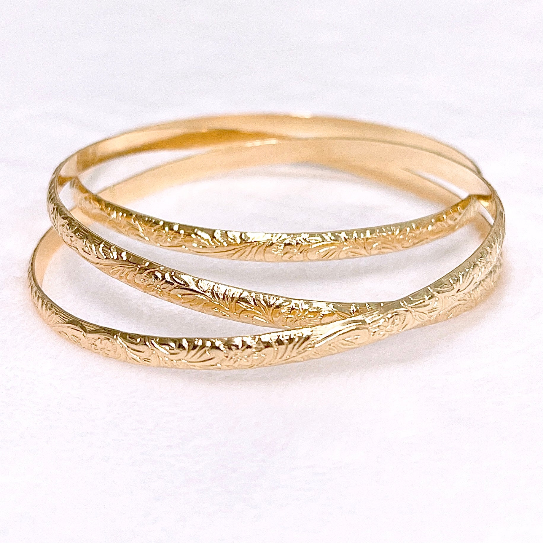 HALLE Bangles Set (B559) - Fashionable Women's Jewelry for Parties, Weddings & Everyday Wear