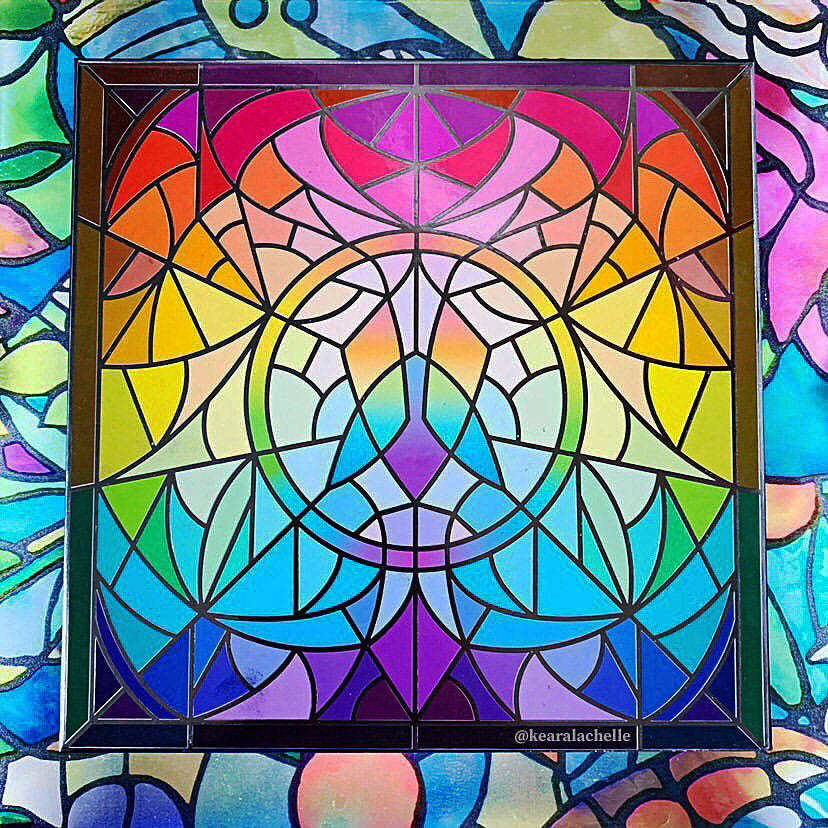Premium Empty Stained Glass Magnetic Makeup Palette - Ideal for Eyeshadows, Blush & Makeup Organizers | Perfect for Travel & Professional Makeup Artists
