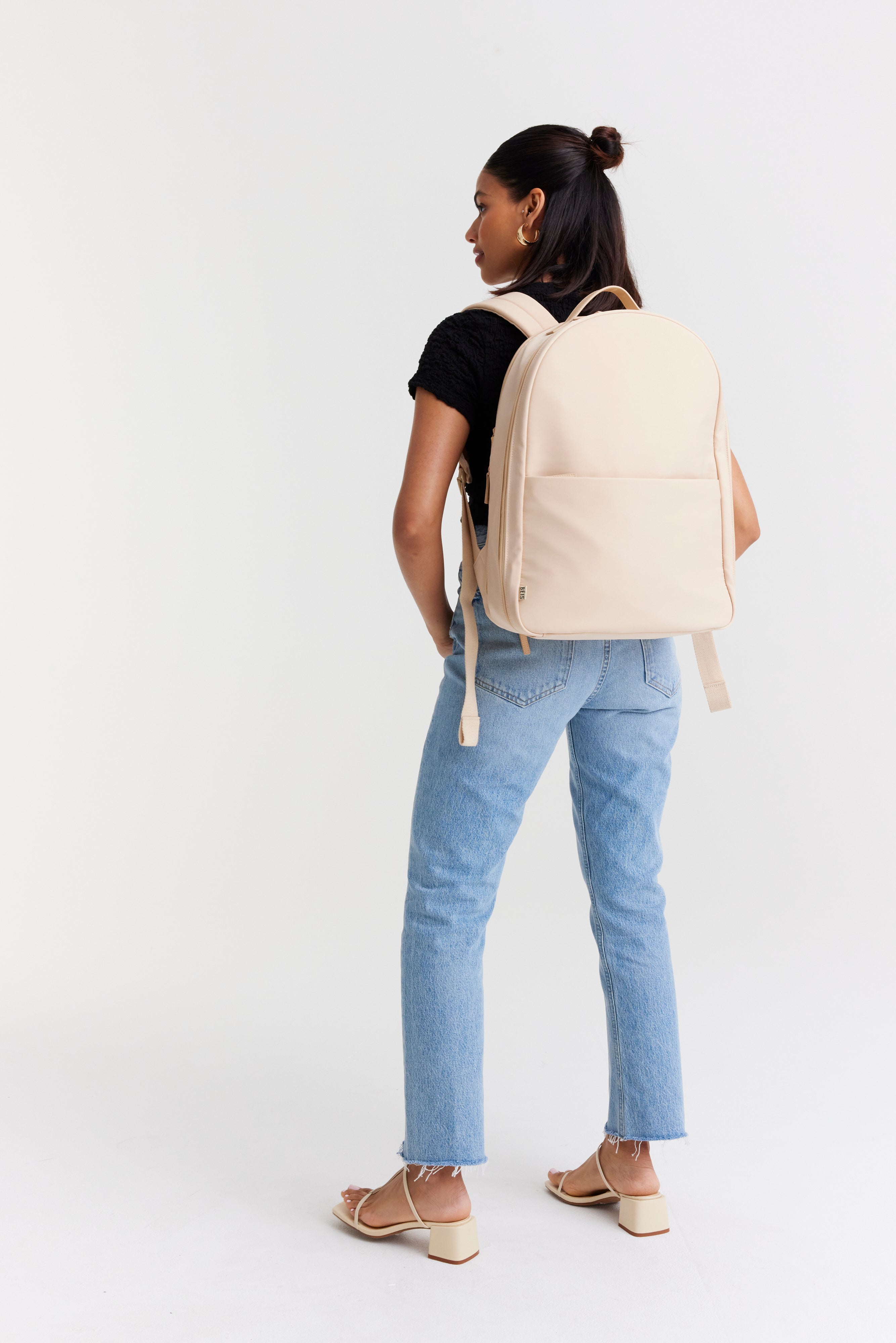 Premium Commuter Backpack for Men & Women - Waterproof Laptop Backpack with USB Charging Port, 17.3 Inch Laptop Compartment - Perfect for Work, Travel & College (Beige)