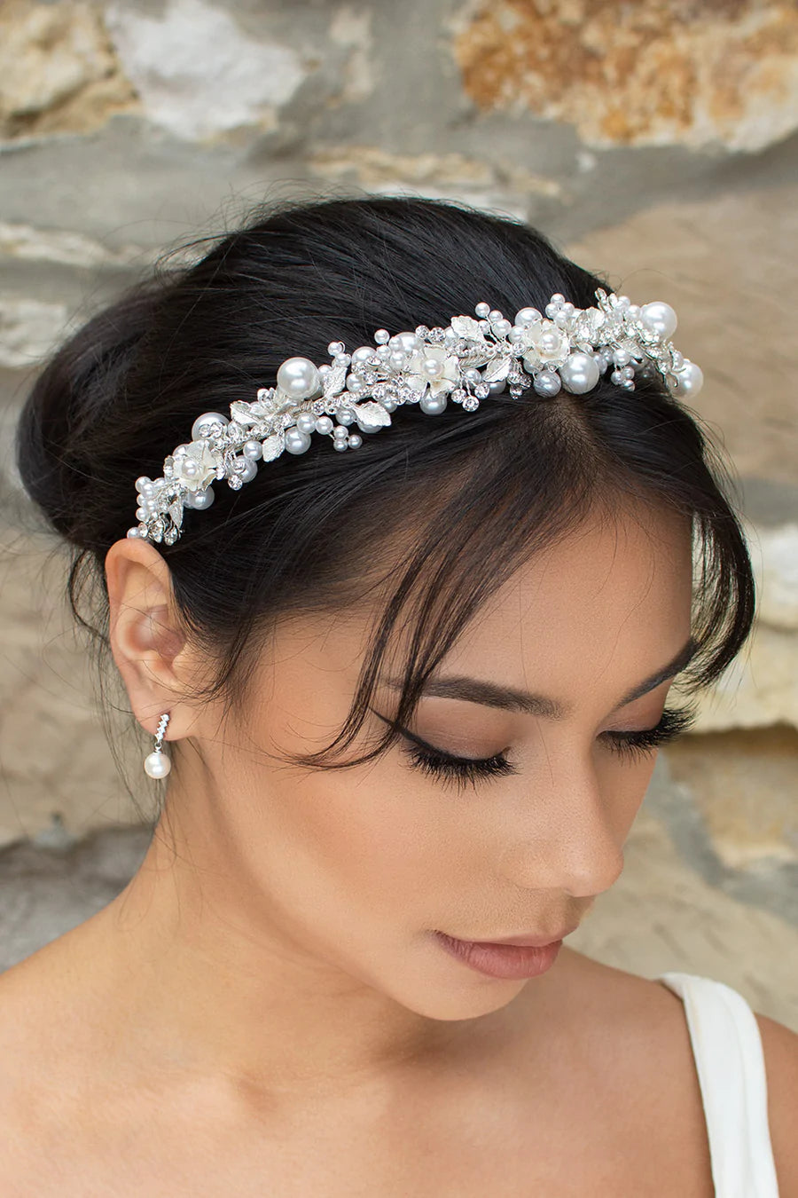 Layla Pearl Crystal Floral Bridal Headband - Elegant Wedding Hair Accessory for Bride, Bridesmaids & Special Occasions