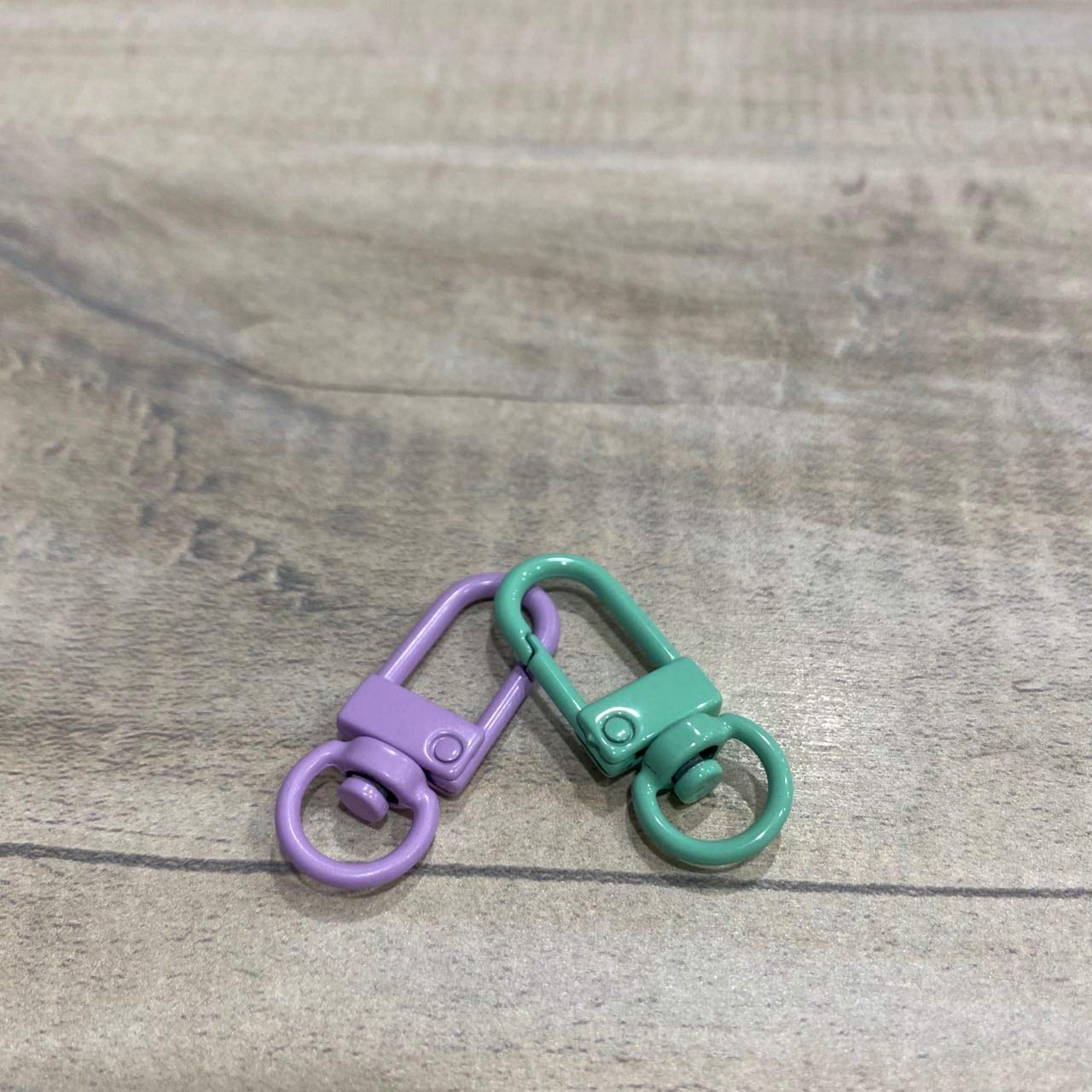20pcs Colorful Lobster Claw Clasps with Key Rings - DIY Jewelry Making & Bag Accessories (Purple+Green) for Crafts & Keychains