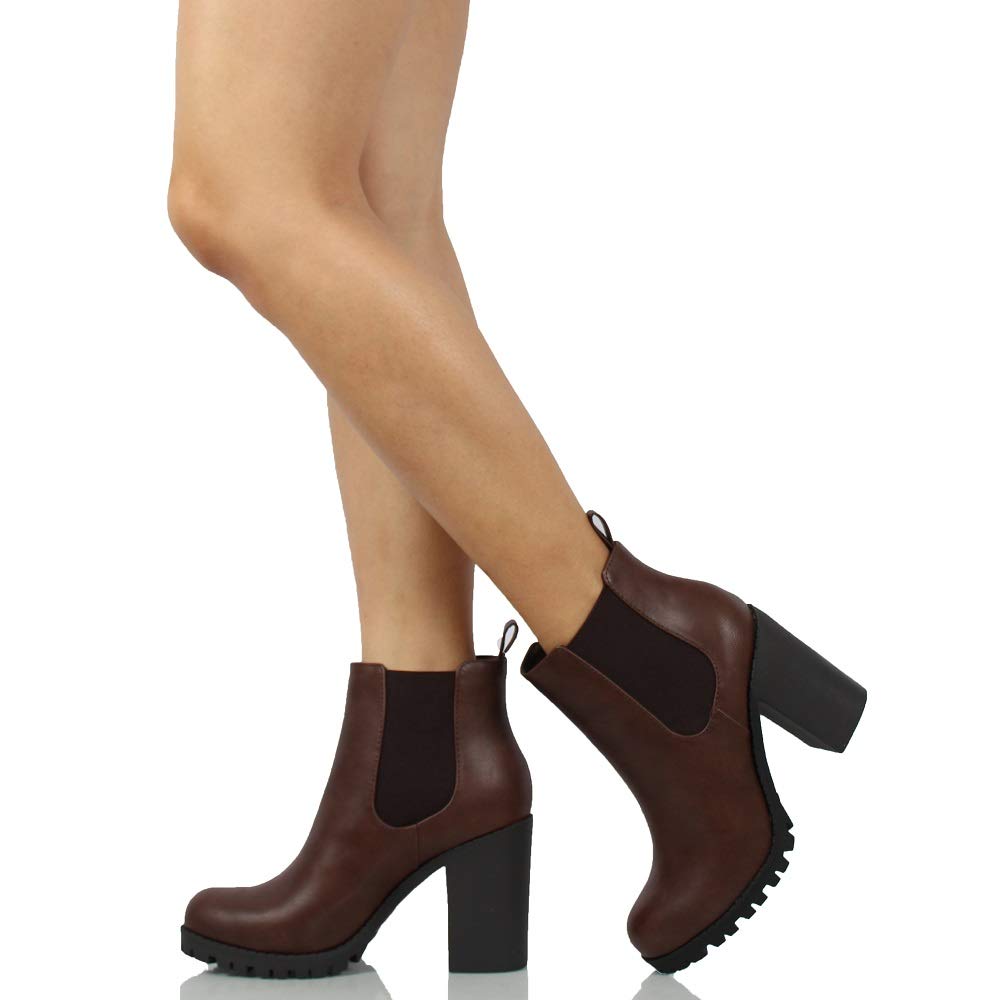 Women's Chelsea Pull On Ankle Boots with Block Heel & Tab Detail - Stylish & Comfortable for Casual Outings, Work & Date Nights