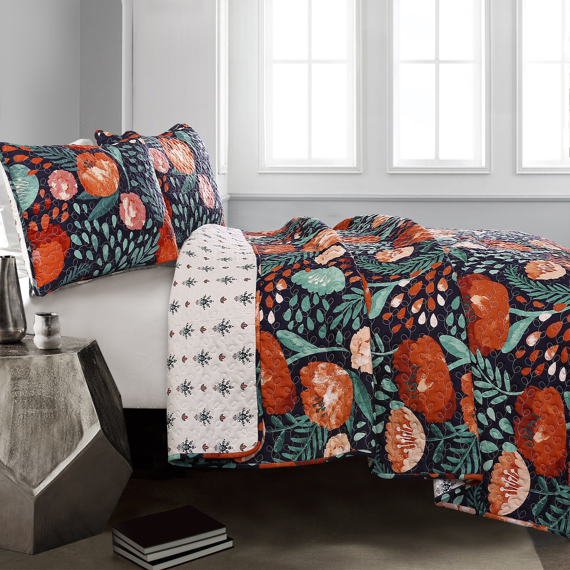 Lush Decor 3-Piece Poppy Garden Quilt Set - Full/Queen Size Navy Blue Floral Bedding - Perfect for Master Bedroom, Guest Room & Cozy Home Decor