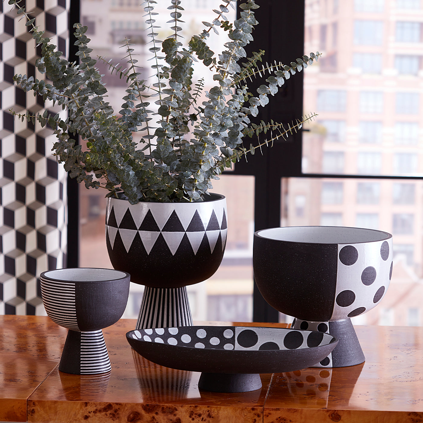 Palm Springs Dots Ceramic Serving Bowl - Stylish Decorative Bowl for Salads, Snacks & Entertaining - Perfect for Home Decor & Party Serving