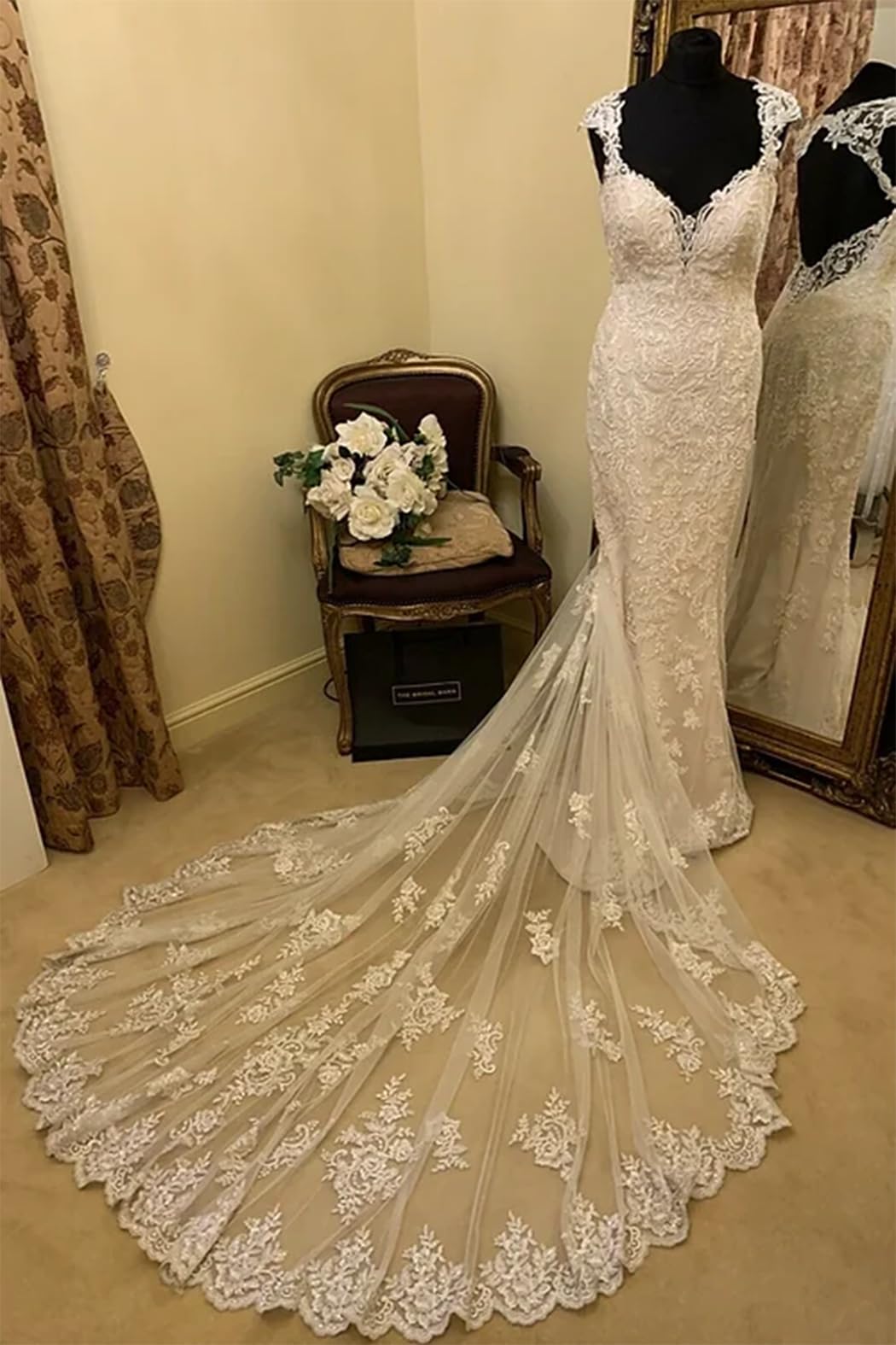 Elegant 2024 Backless Mermaid Wedding Dress with Lace Appliques & Train - Boho Bridal Gown for Bride | Perfect for Beach, Church & Outdoor Ceremonies