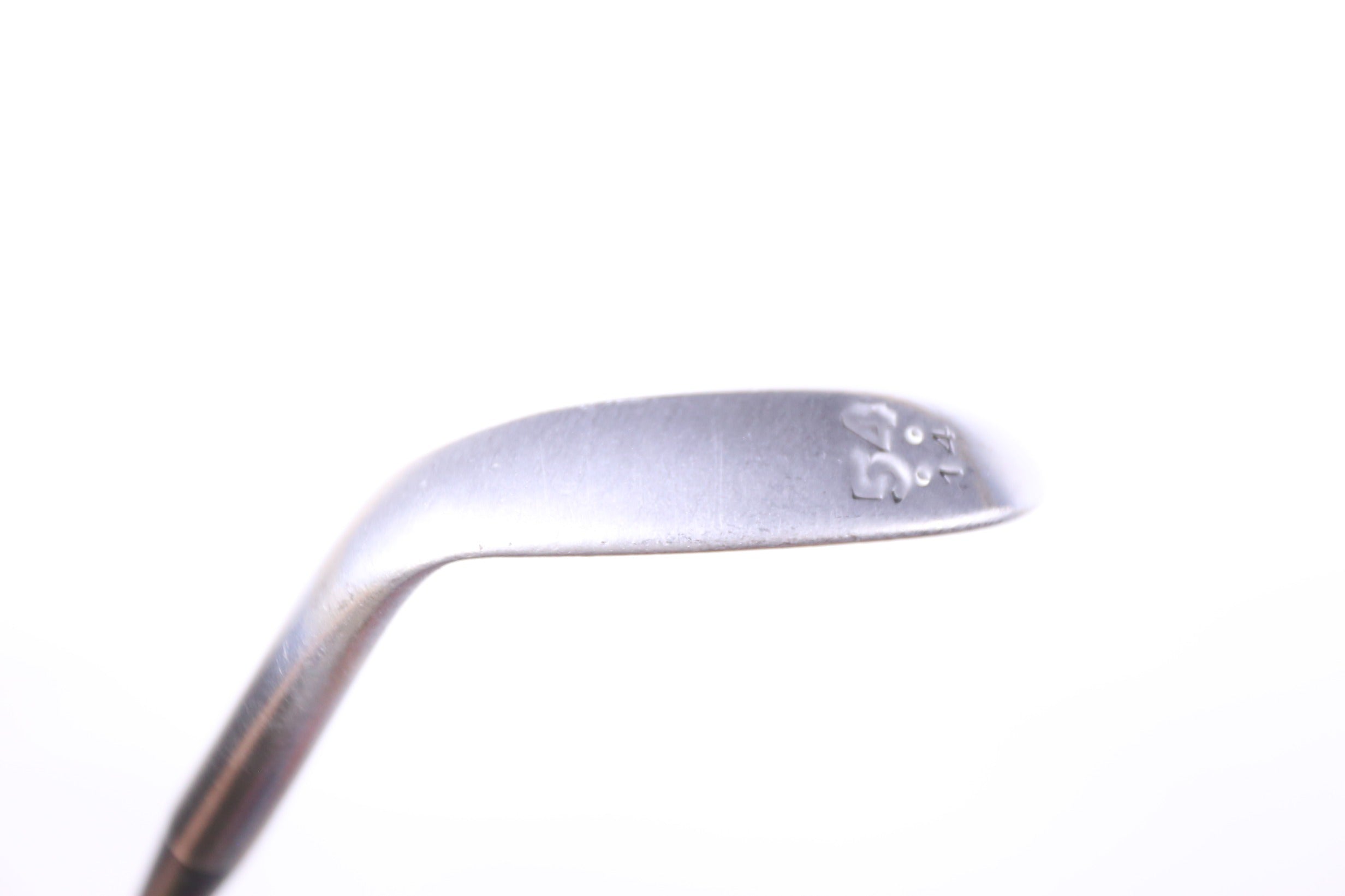 Used Cleveland CG15 Black Pearl Sand Wedge - Right Handed 54° Wedge Flex Golf Club for Bunker Shots & Short Game Precision