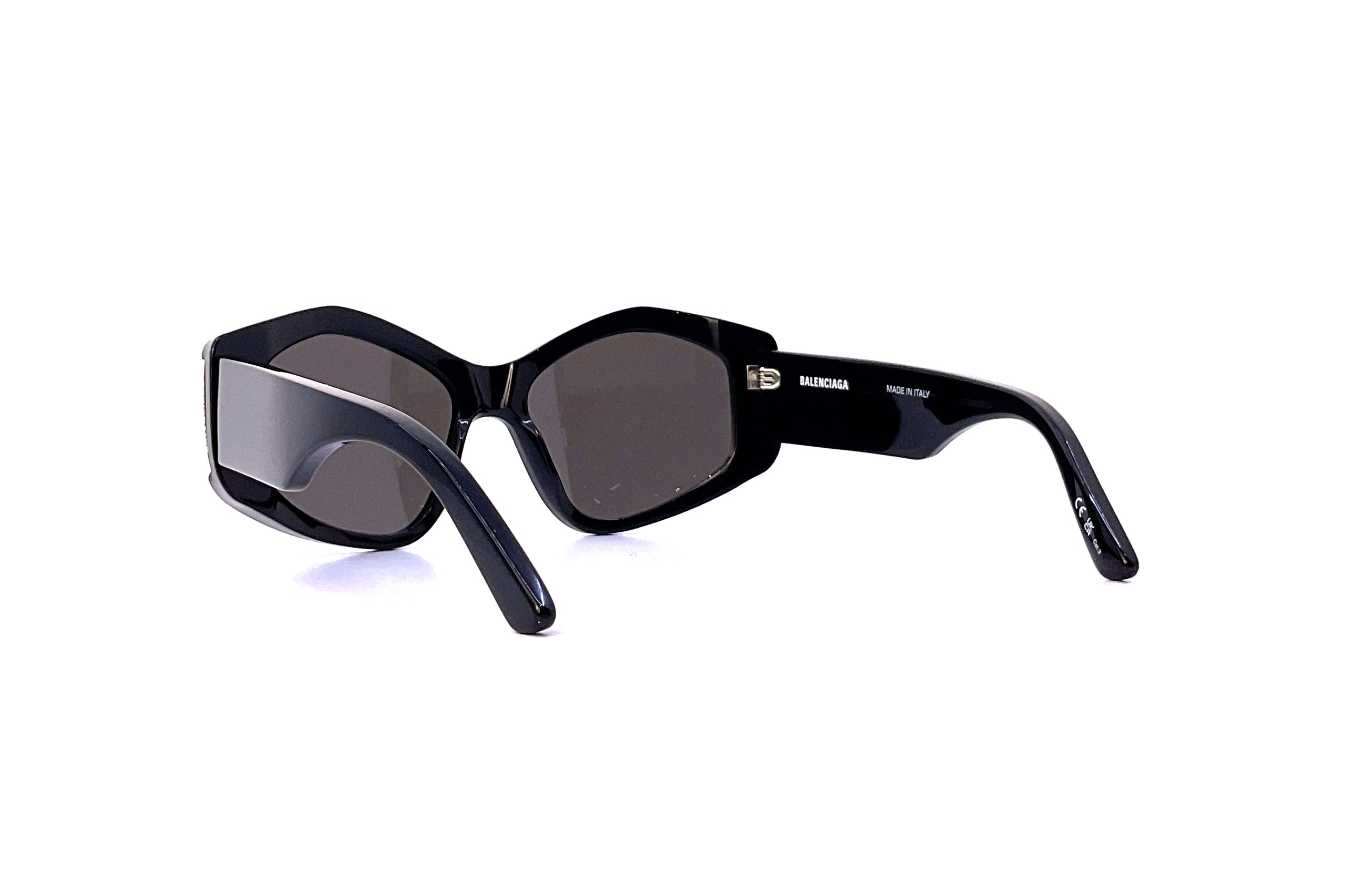 Balenciaga BB0302S (001) Sunglasses - Luxury Designer Shades for Men & Women - Perfect for Outdoor Activities, Travel, and Fashion Statements