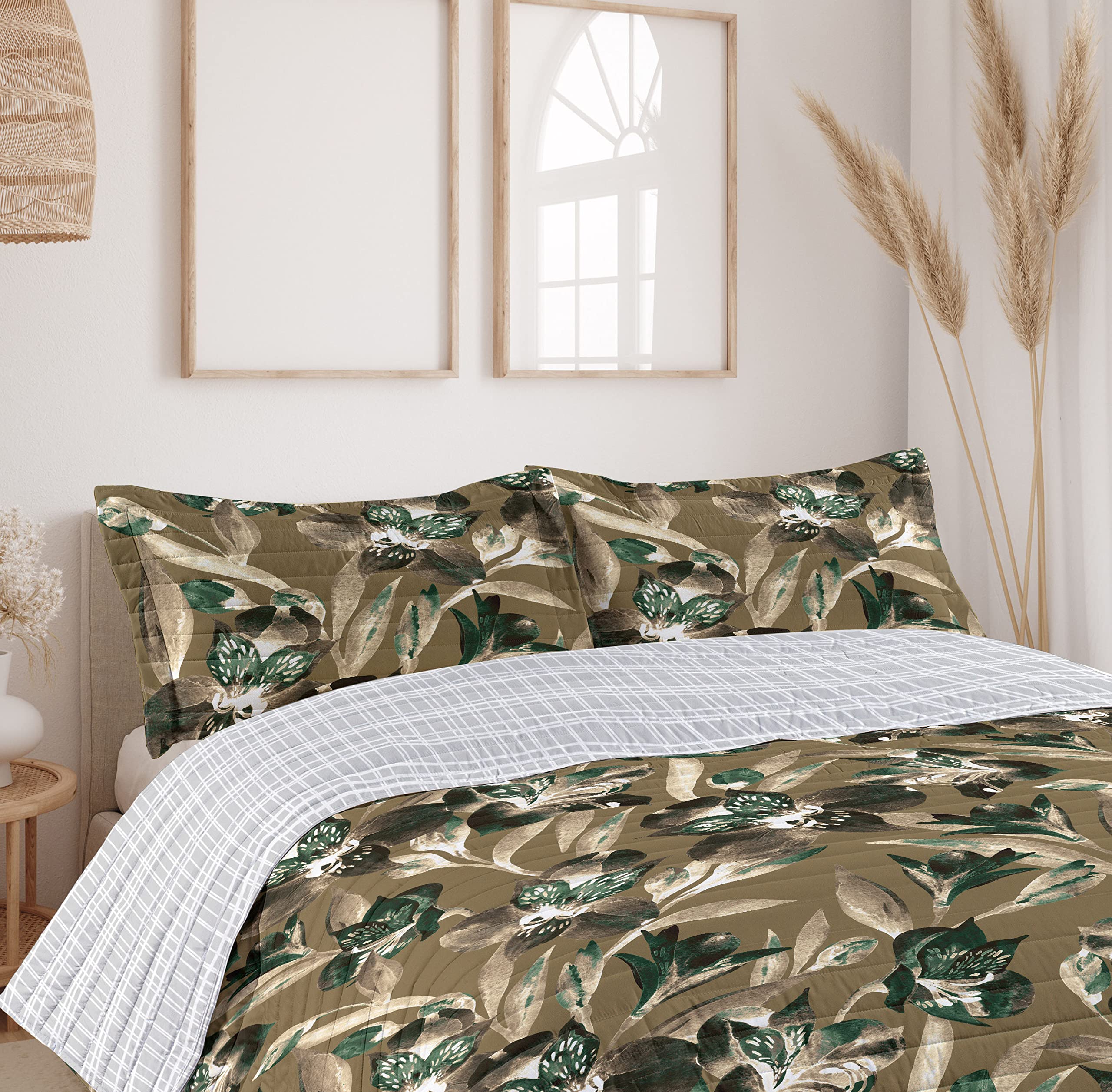 Ambesonne Reversible King Size Bedspread Set - Tropical Jungle Butterfly Design, Microfiber Comforter & Pillow Shams in Sepia White | Perfect for Spring Bedroom Decor, Guest Room Makeover, and Boho Chic Home Styling