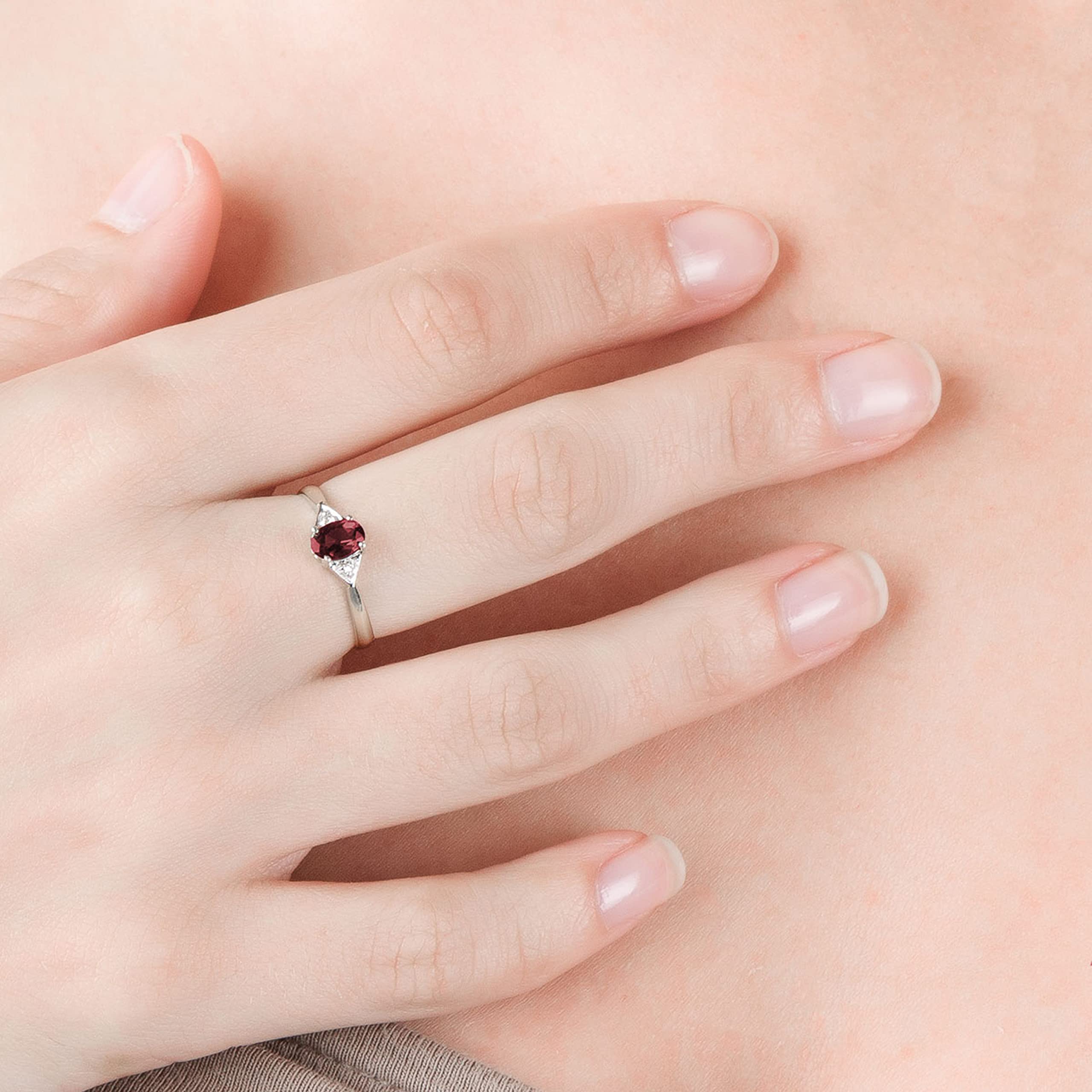 14K Solid White Gold Ring with 0.46 Carat Genuine Diamonds & Natural Oval Garnet - Elegant Wedding Band, Anniversary Gift for Her, Perfect for Special Occasions
