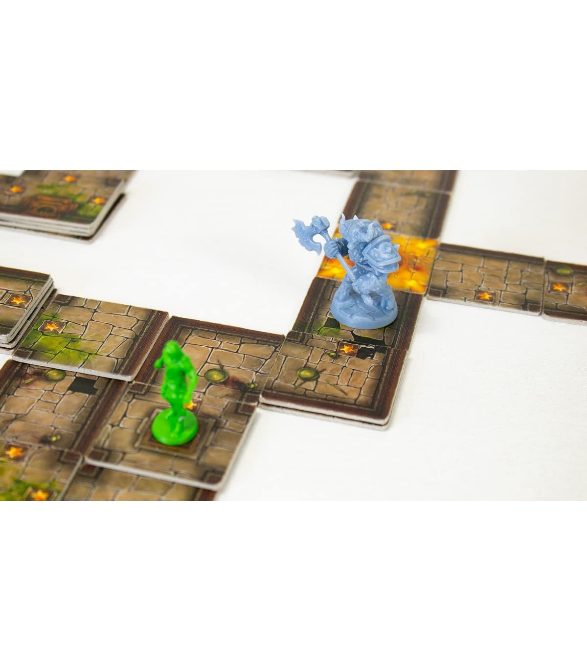 Dedalo's Labyrinth Board Game - Minotaur Maze Adventure for Family Game Night