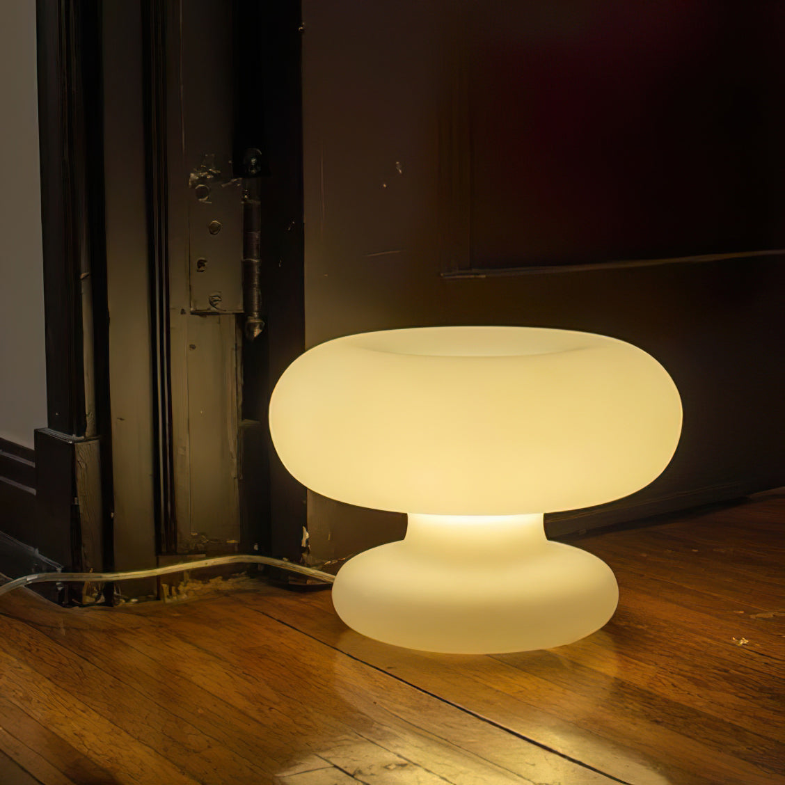 Stylish Donut Table Lamp - Modern LED Night Light for Bedroom, Living Room & Office Decor - Perfect for Reading, Relaxing & Creating Cozy Ambiance
