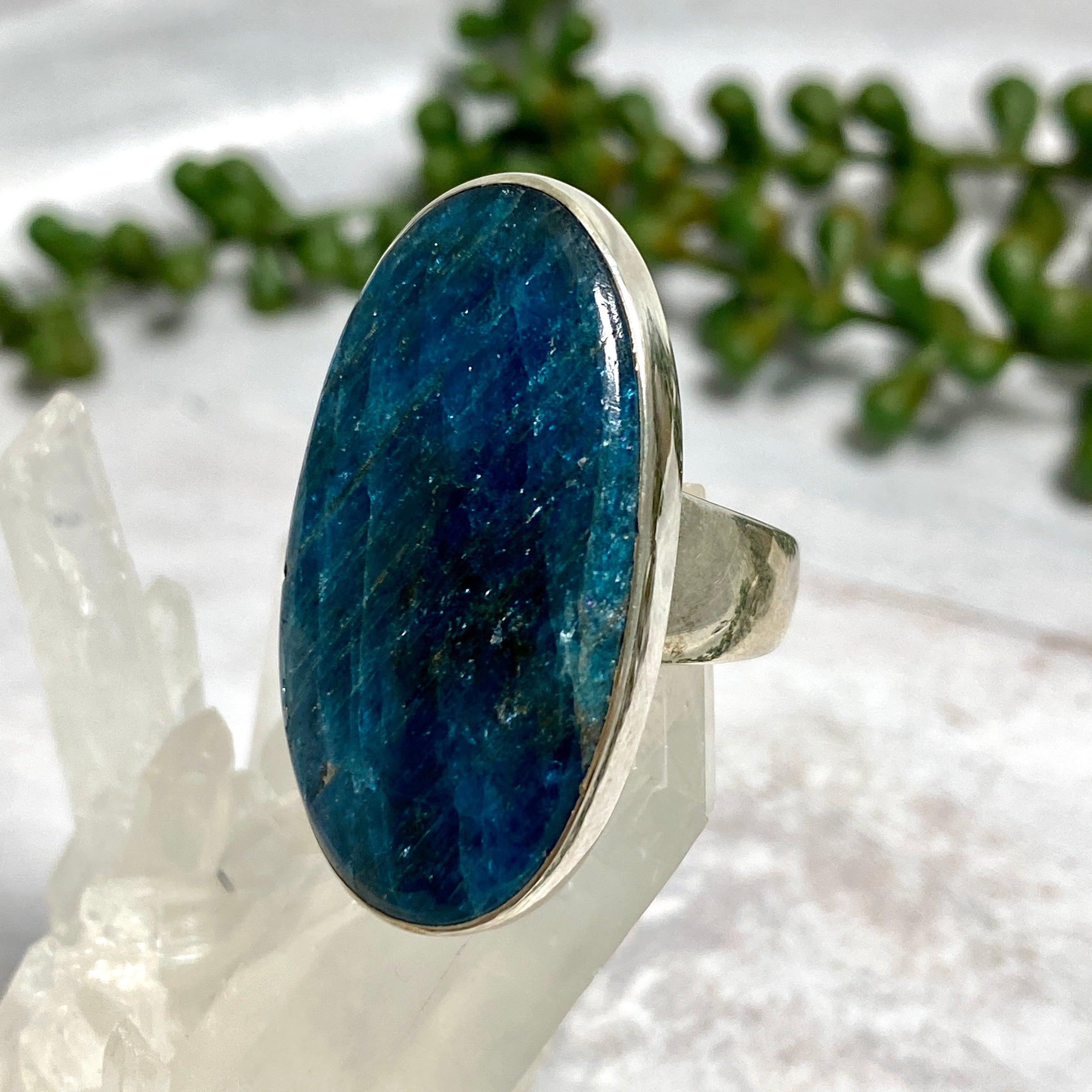 Blue Apatite Oval Ring - Size 9 - KRGJ1790 - Elegant Gemstone Jewelry for Women - Perfect for Engagement, Wedding & Special Occasions