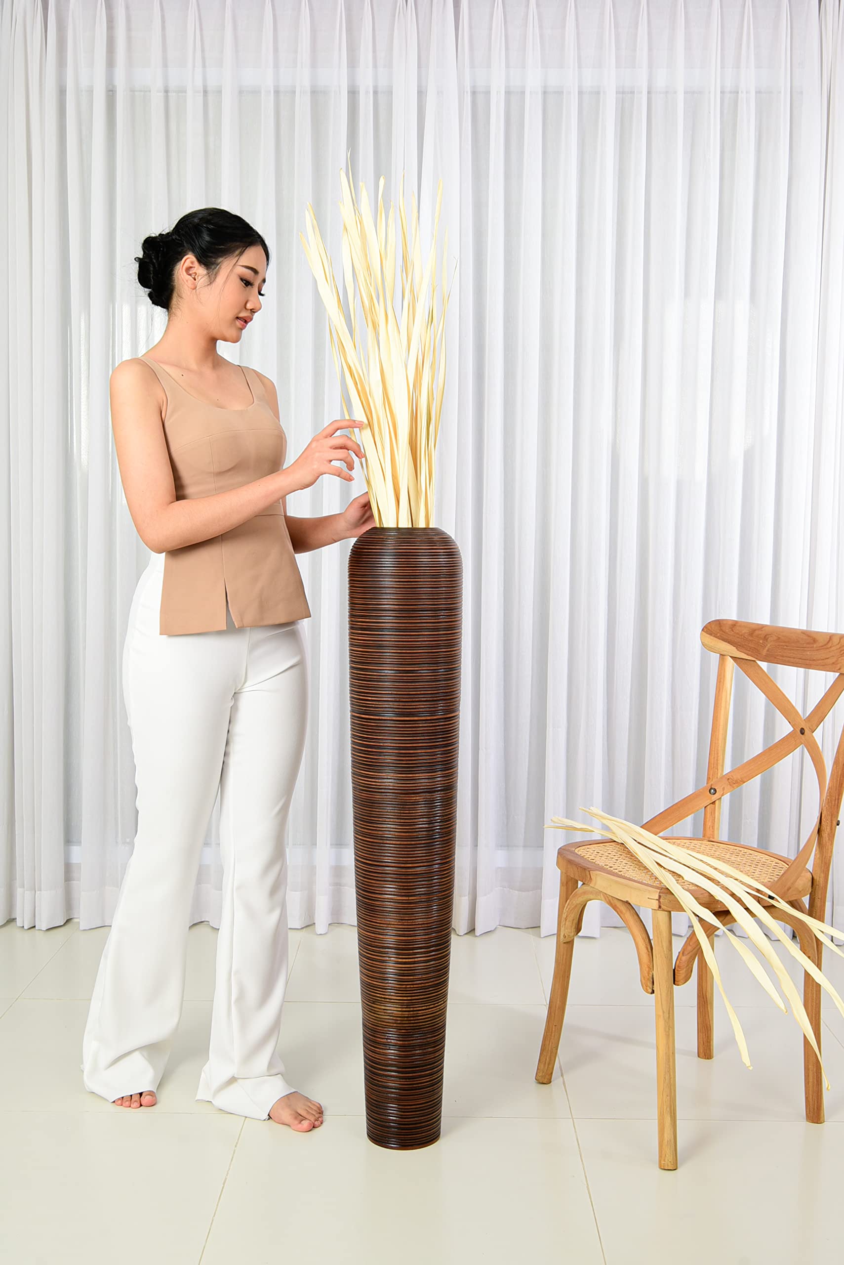 Leewadee 43 Inch Large Brown Wooden Floor Vase - Farmhouse Home Decor for Flowers, Fake Plants & Pampas Grass - Perfect for Living Room, Entryway or Wedding Centerpiece Decorations