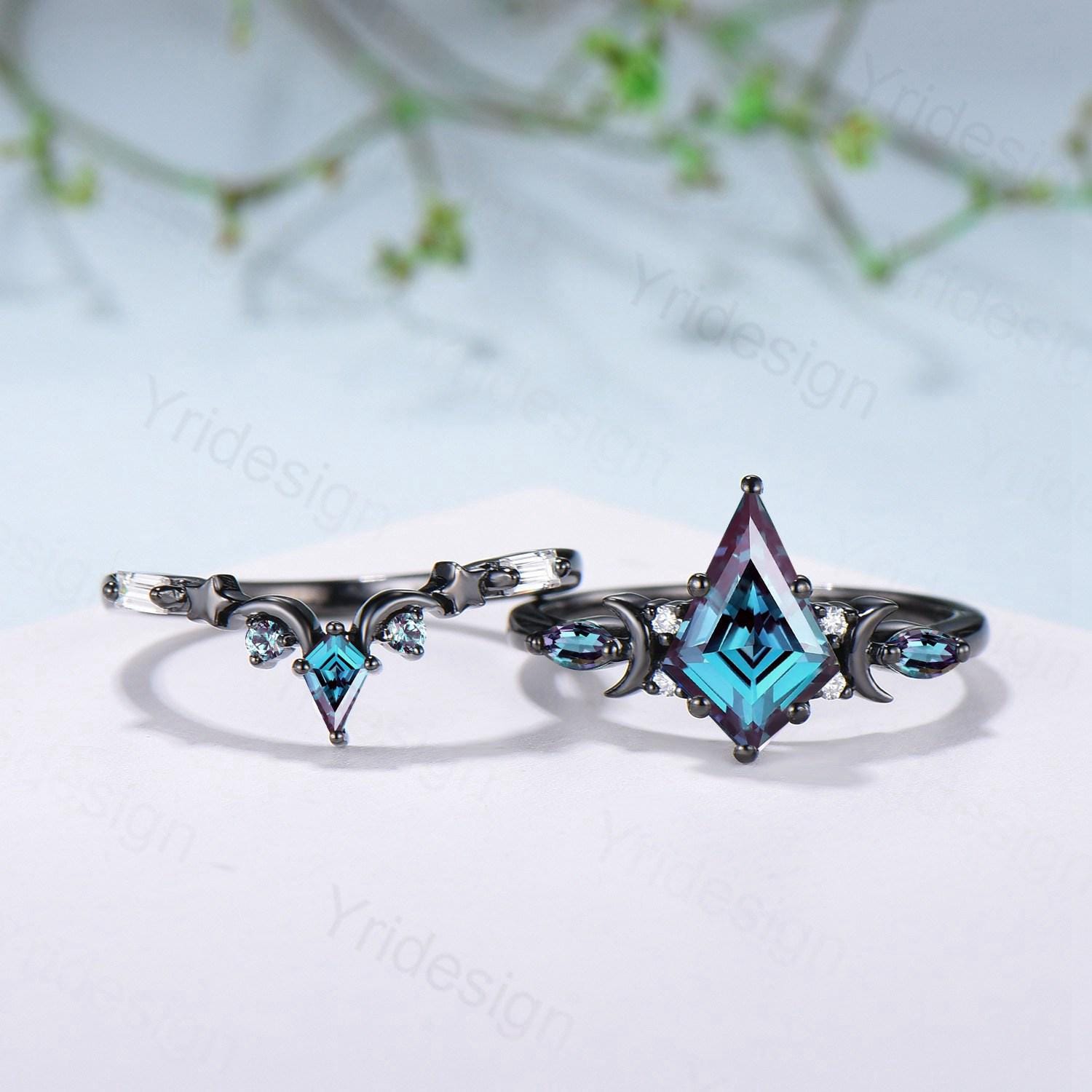 Black Gold Kite Cut Alexandrite Engagement Ring Set - Crescent Moon Star Color Changing June Birthstone Gothic Bridal Jewelry for Women | Perfect for Weddings, Anniversaries & Unique Proposals