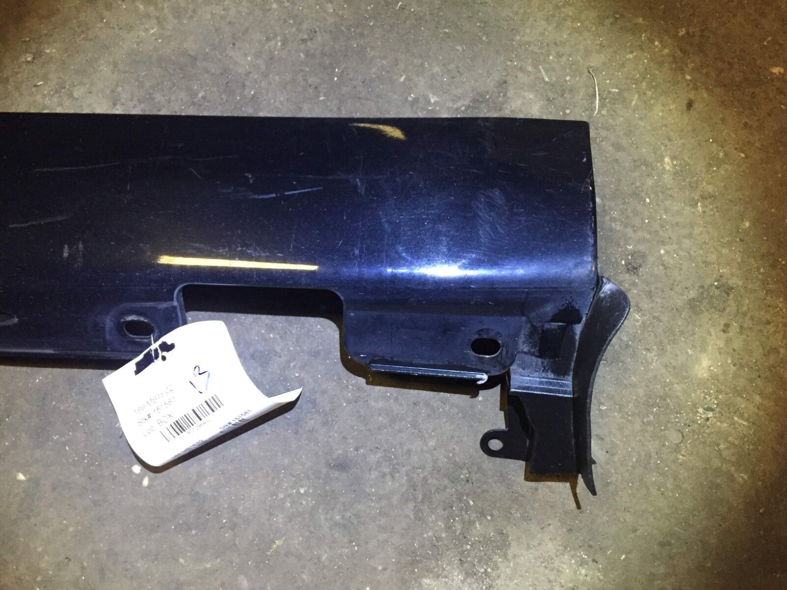 Mercedes C320 Left Driver Side Rocker Panel Skirt Molding OEM Replacement Part - Perfect for Car Body Repair & Customization
