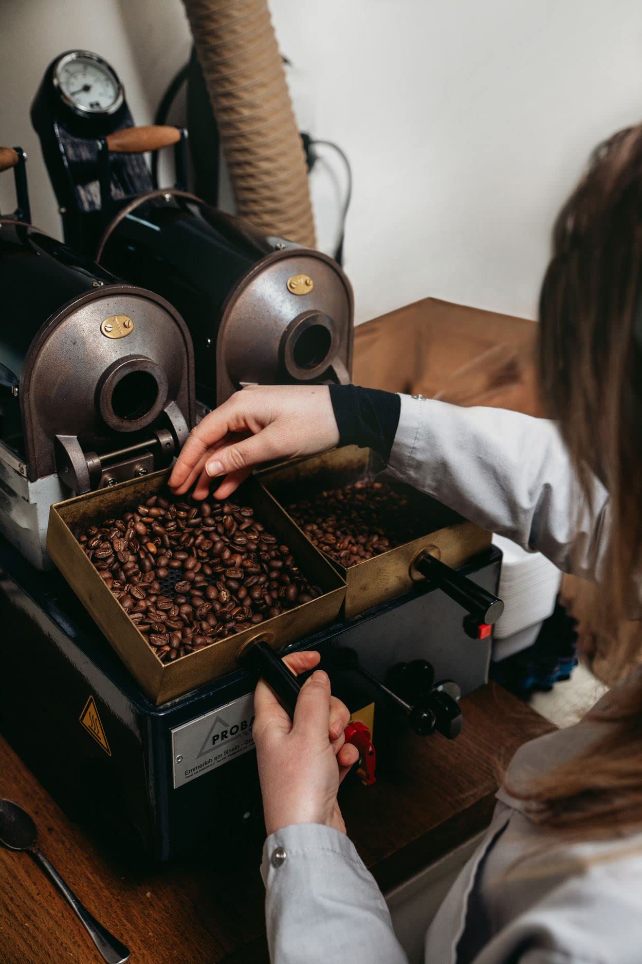 Bristot Italian Espresso Ground Coffee 250g - Cremoso Italiano + Moka Oro + 100% Arabica Medium Roast Blend | Perfect for Home Brewing, Espresso Machines & Gifts