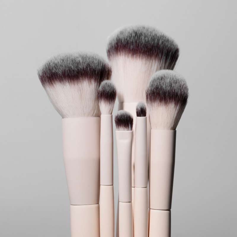 Professional Inglot Brush Set in Elegant Silver Case - Perfect for Makeup Artists & Beauty Enthusiasts | Ideal for Travel & Home Use