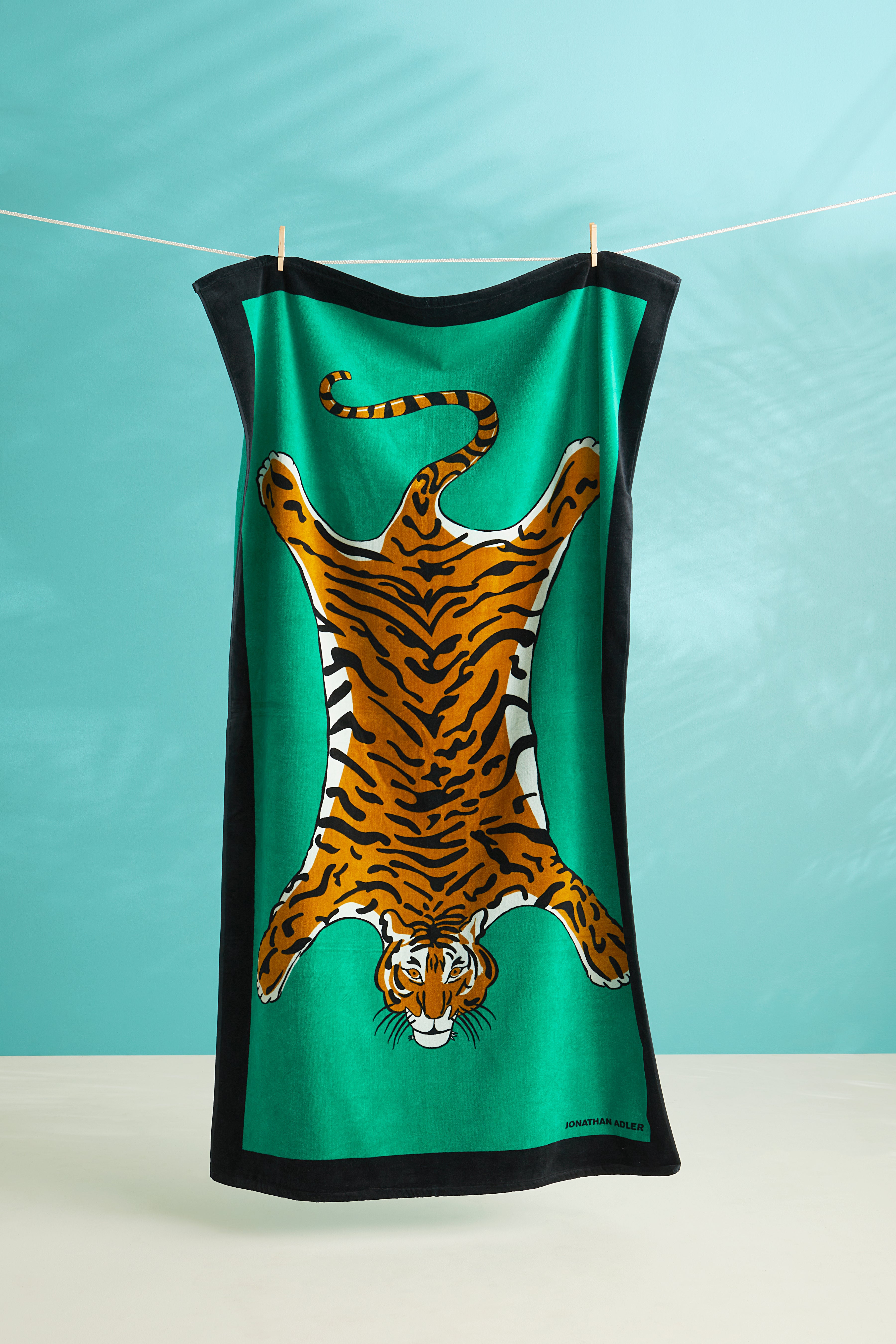 Premium Soft & Absorbent Tiger Print Beach Towel - Large Quick Dry Microfiber for Pool, Sand, Travel & Outdoor Activities