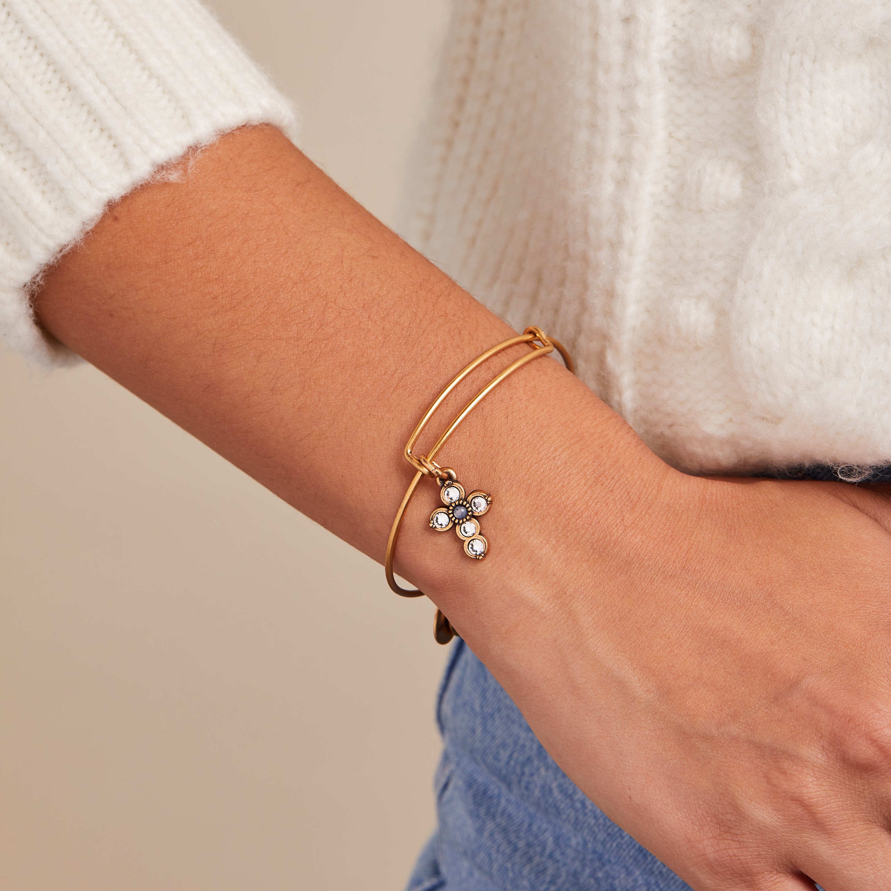 Elegant Cross Charm Pearl Bangle Bracelet for Women - Perfect for Church, Weddings & Special Occasions