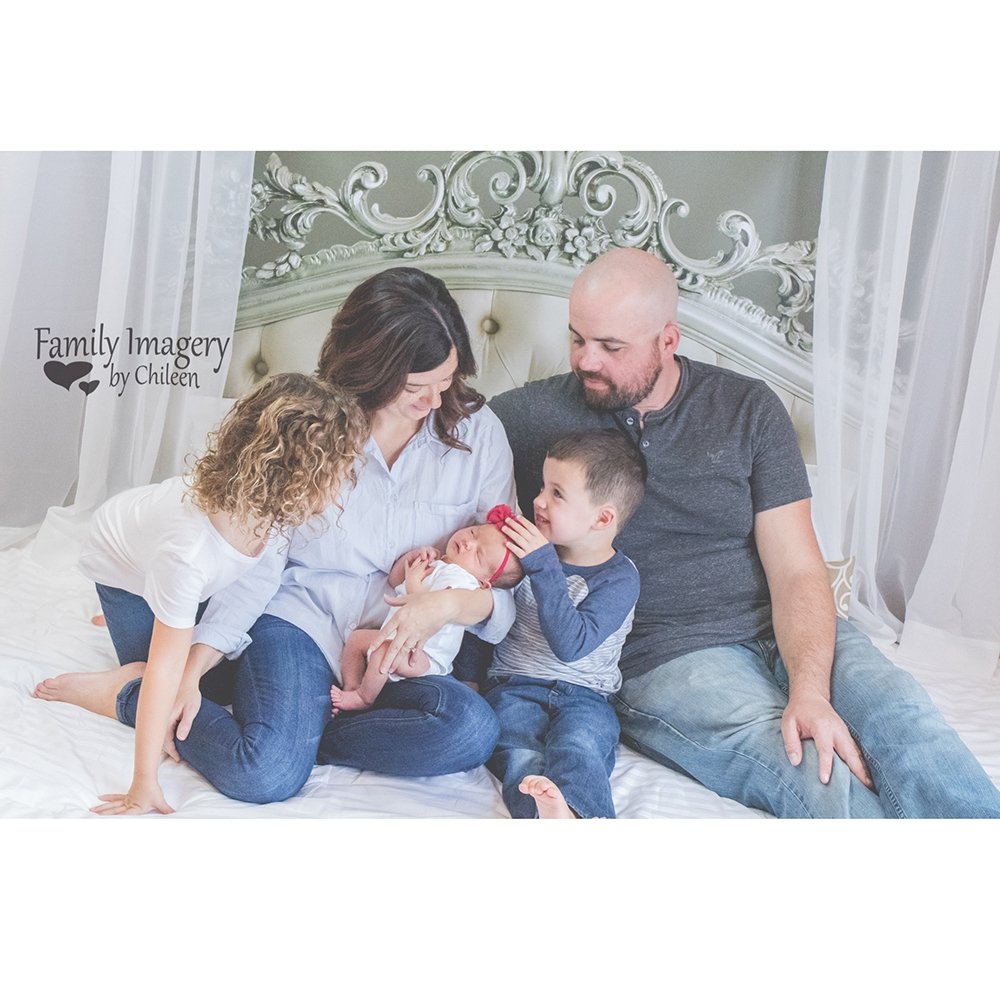 Classic Headboard Studio Photography Backdrop - Wrinkle-Free Fabric - 5ft x 6.5ft - Perfect for Portrait, Wedding & Product Photography