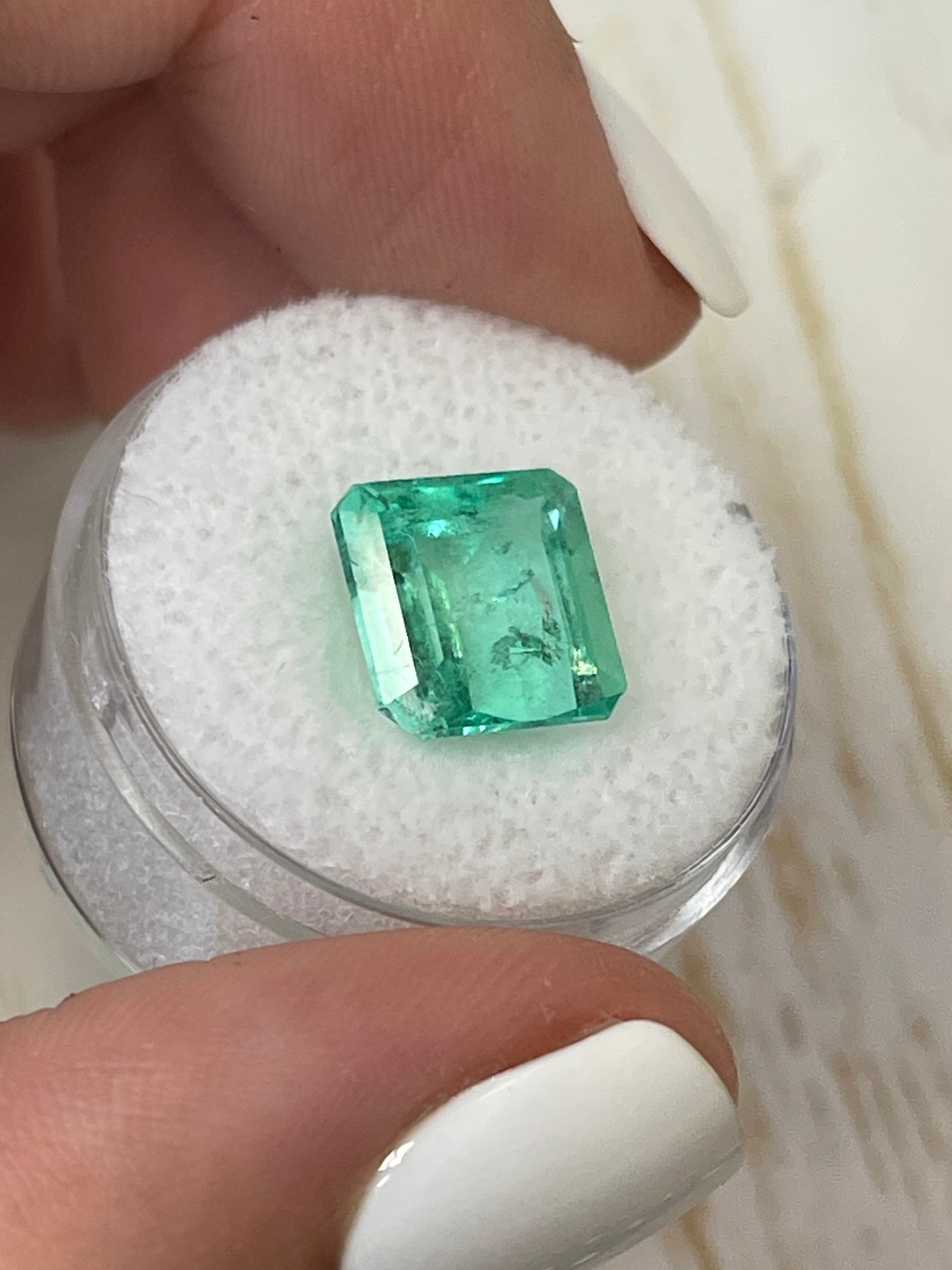 5.32 Carat 10x10mm Natural Colombian Emerald Loose Gemstone - Glowy Green Asscher Cut for Jewelry Making, Engagement Rings & Luxury Collections