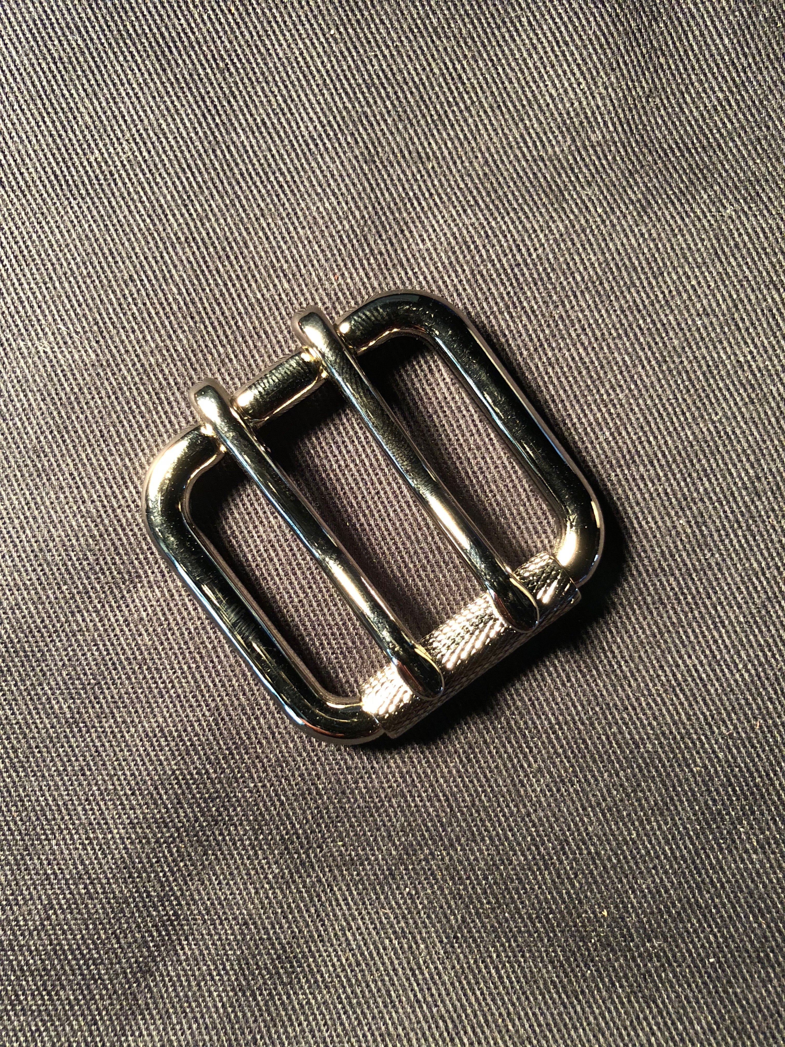 Textured Roller Heel Bar Buckle Nickel Plated 1 1/4