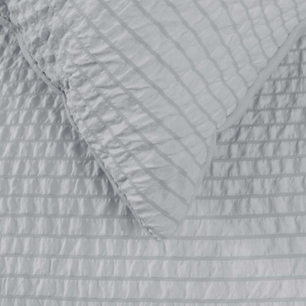 Ardor Ingrid Silver Seersucker Stripe Quilt Cover Set Queen Size - Breathable & Wrinkle-Resistant Bedding for Summer - Perfect for Guest Rooms, Master Bedrooms & Vacation Homes