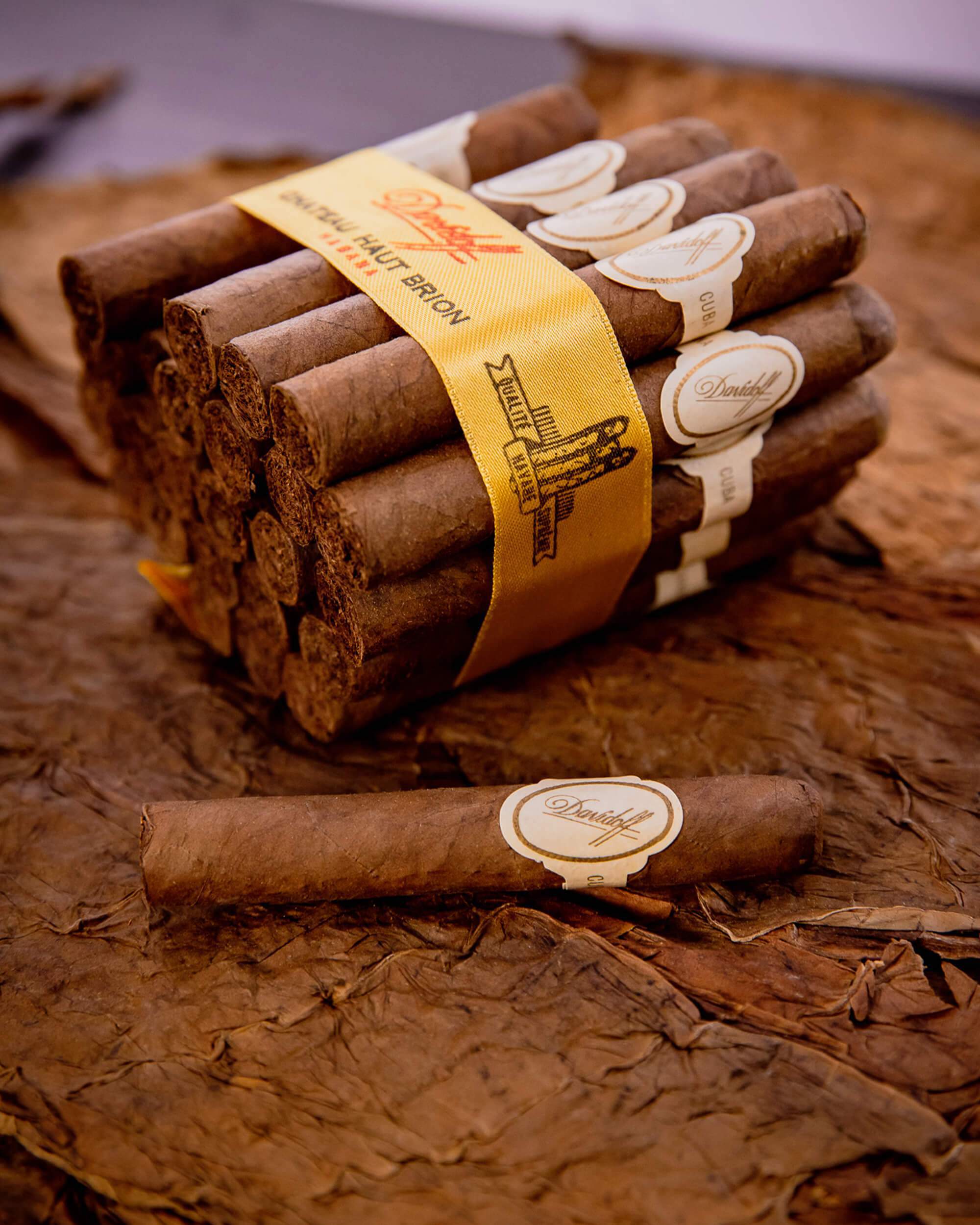 Davidoff Chateau Haut Brion Premium Cuban Cigar - Vintage Collector's Edition for Special Occasions & Luxury Gifting