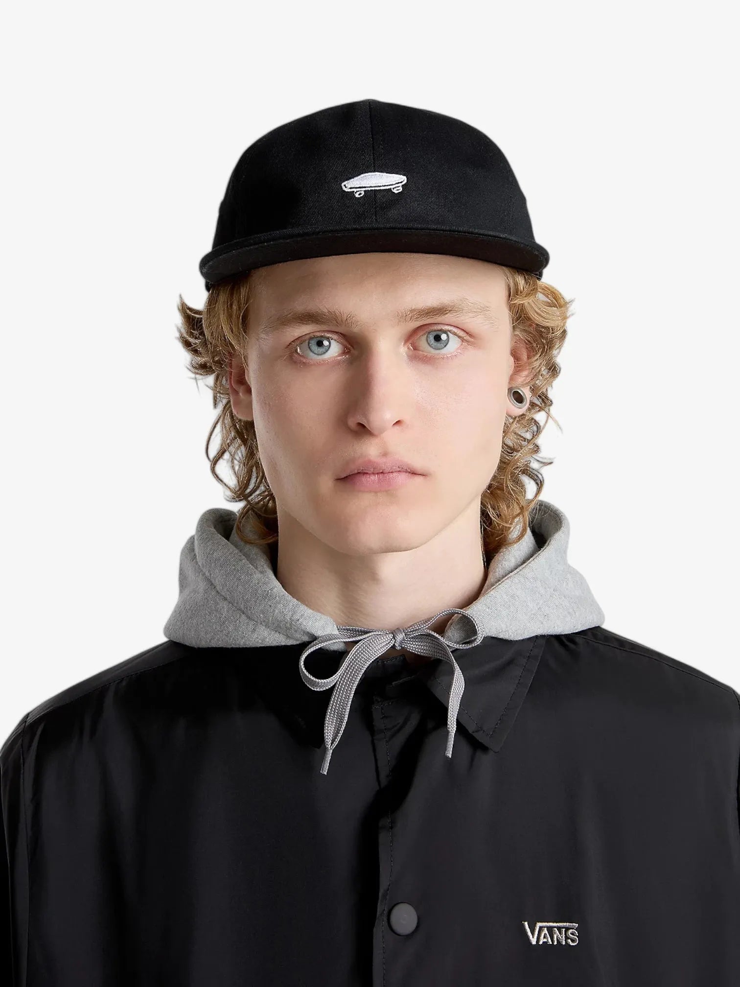 Vans Salton 2 Black Snapback Hat - Classic Adjustable Baseball Cap for Men & Women - Perfect for Casual Wear, Street Style & Outdoor Activities