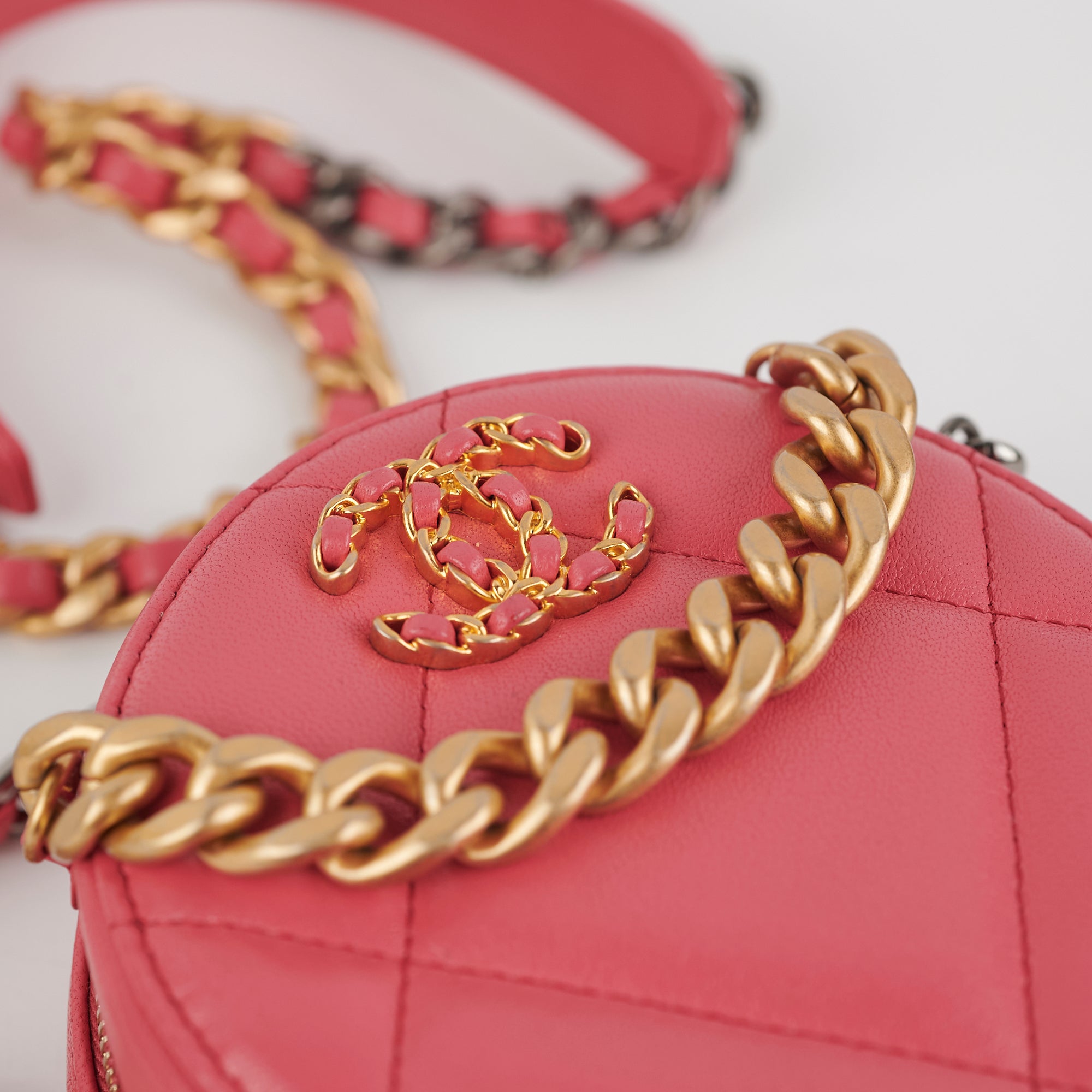 Chanel 19 Lambskin Leather Round Shoulder Bag in Pink | Luxury Designer Handbag for Women | Perfect for Date Night, Parties & Everyday Use