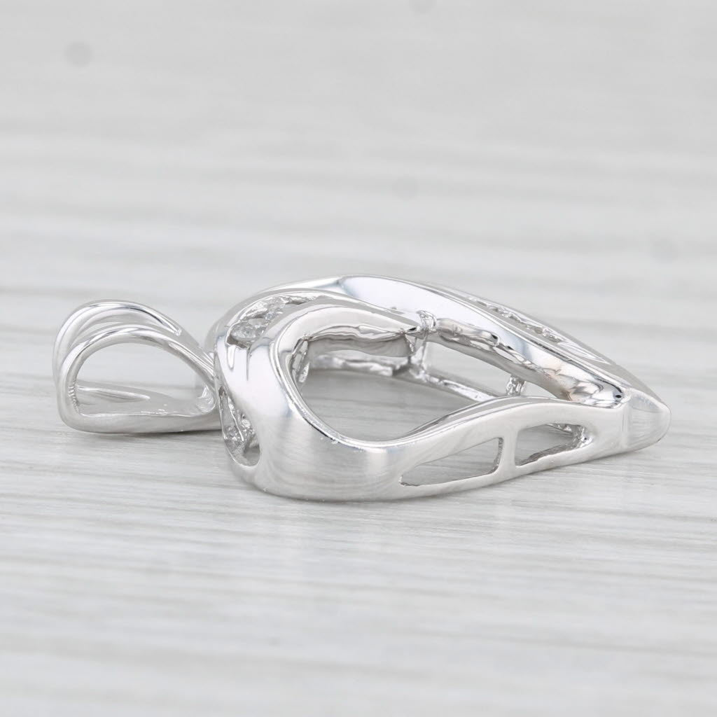 0.25ctw Diamond Heart Pendant Necklace - 10K White Gold Jewelry for Women - Perfect Gift for Valentine's Day, Anniversary & Special Occasions