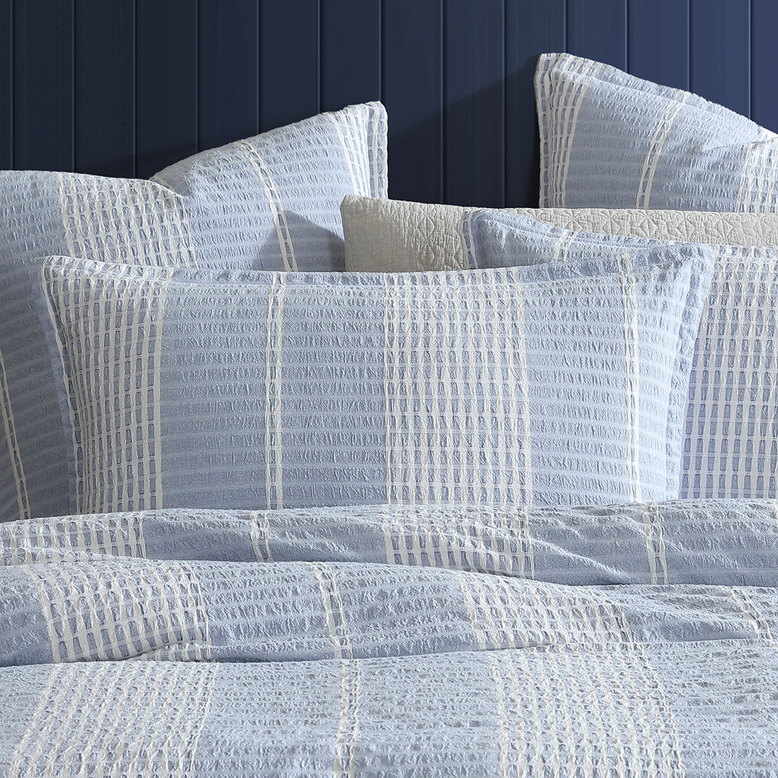 Hurley Slate Quilt Cover Set - Premium Luxury Bedding by Logan & Mason - Soft Breathable Cotton Queen/King Size - Perfect for Master Bedroom, Guest Room & Hotel Decor